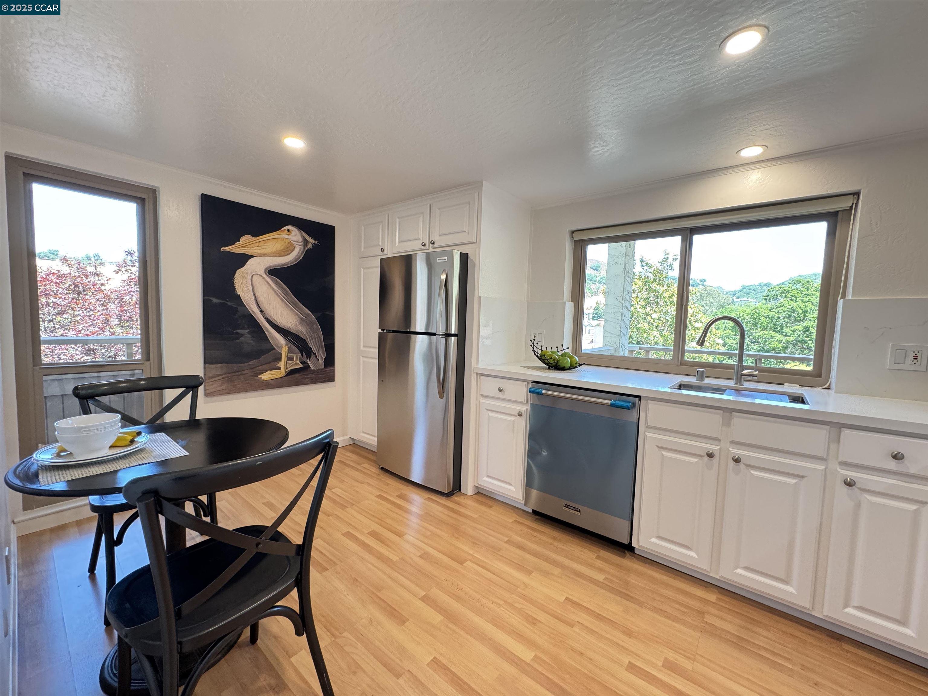 Photo #11: 41102371 Listing: Photo #11