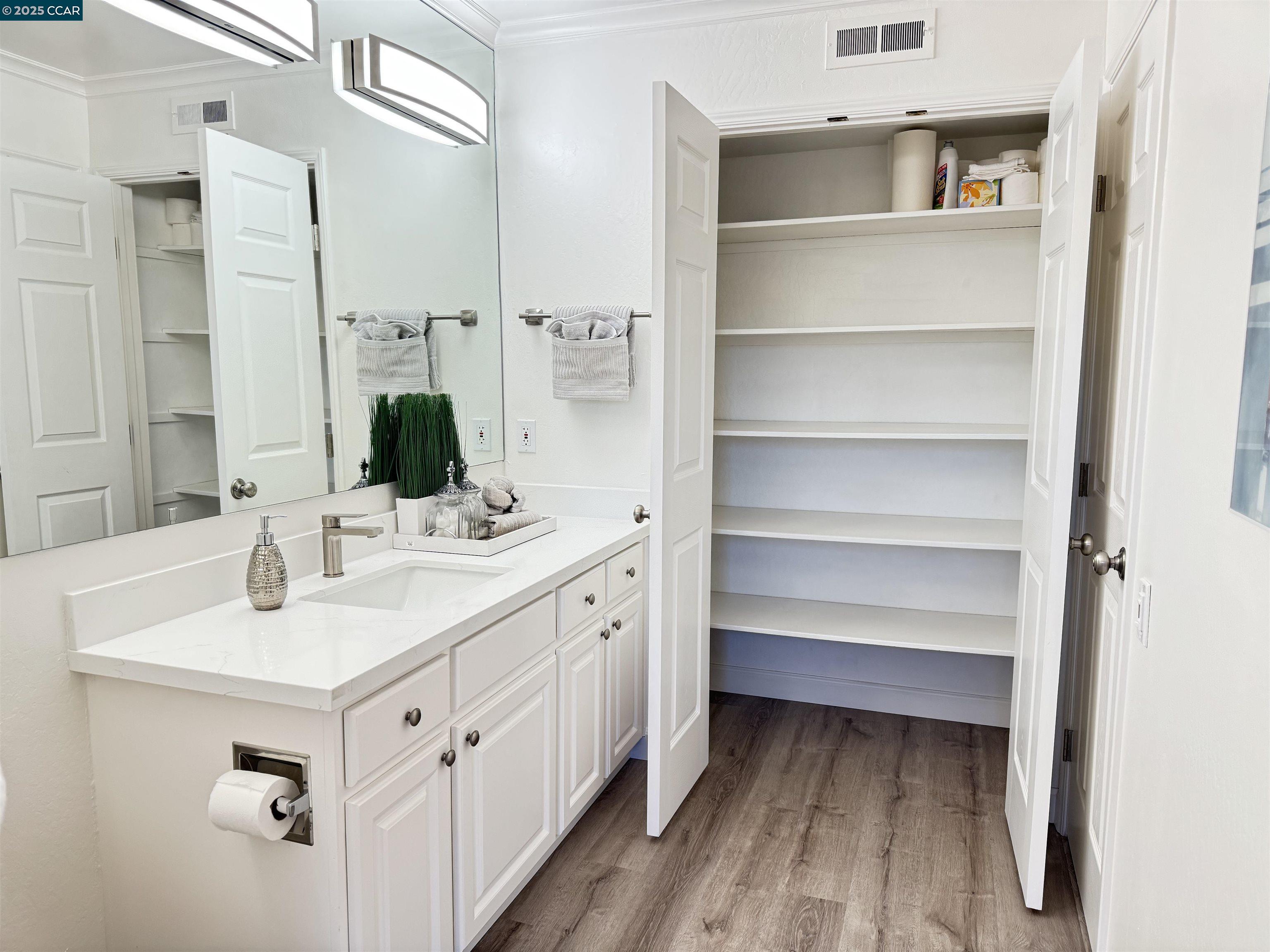 Photo #26: 41102371 Listing: Photo #26