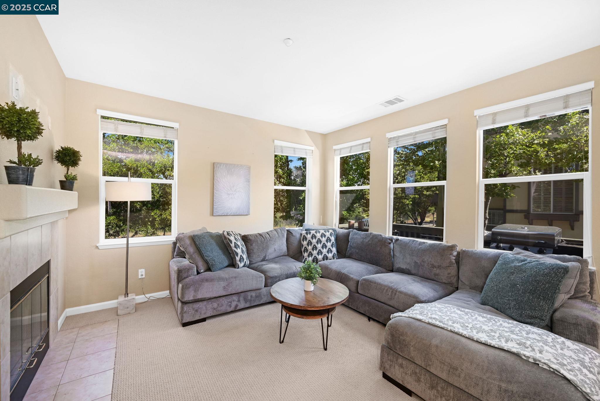 Photo #15: 41102372 Listing: Photo #15