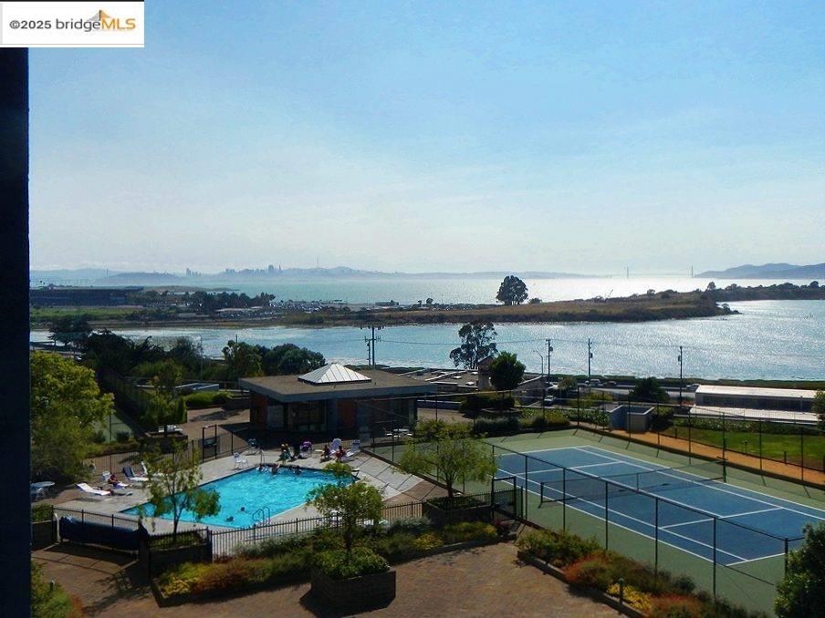 Photo #4: 41102379 Listing 