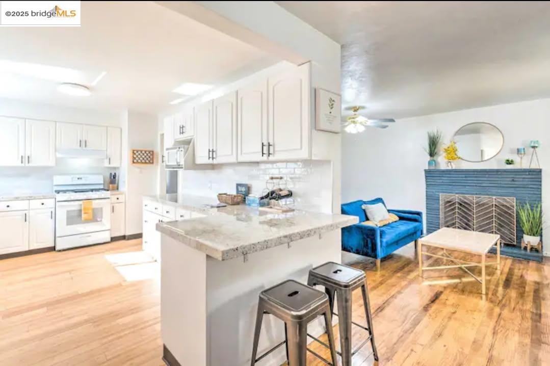 Detail Gallery Image 2 of 24 For 419 Matthew Plz, Lodi,  CA 95240 - 3 Beds | 2 Baths