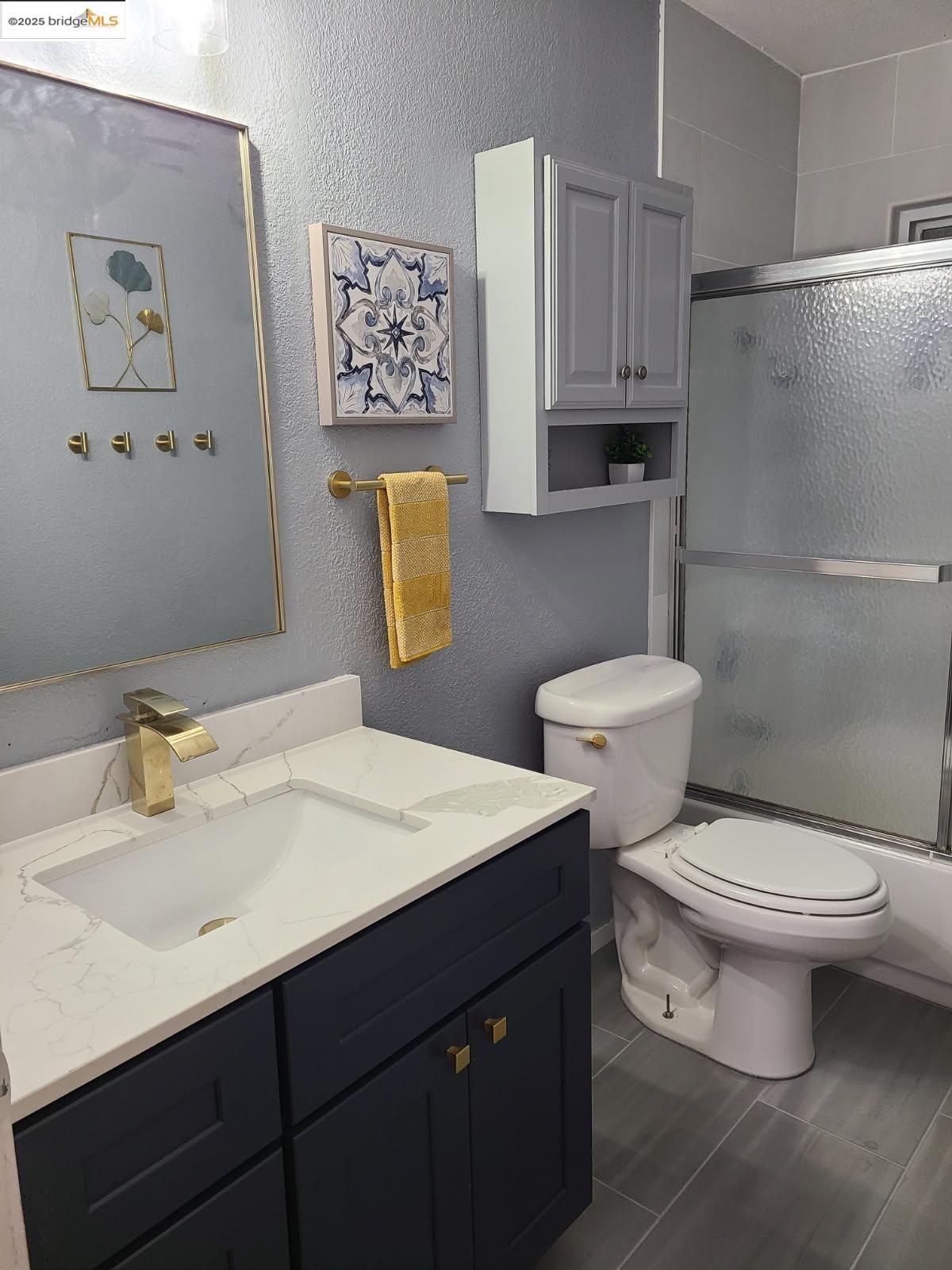 Detail Gallery Image 11 of 24 For 419 Matthew Plz, Lodi,  CA 95240 - 3 Beds | 2 Baths