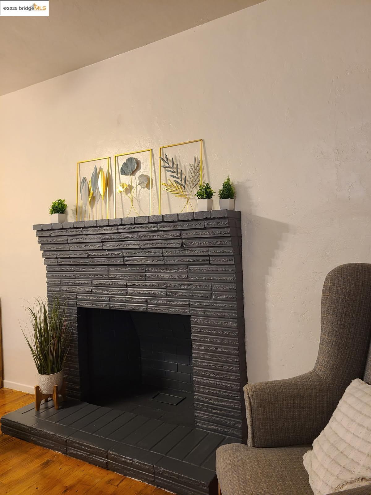 Detail Gallery Image 10 of 24 For 419 Matthew Plz, Lodi,  CA 95240 - 3 Beds | 2 Baths