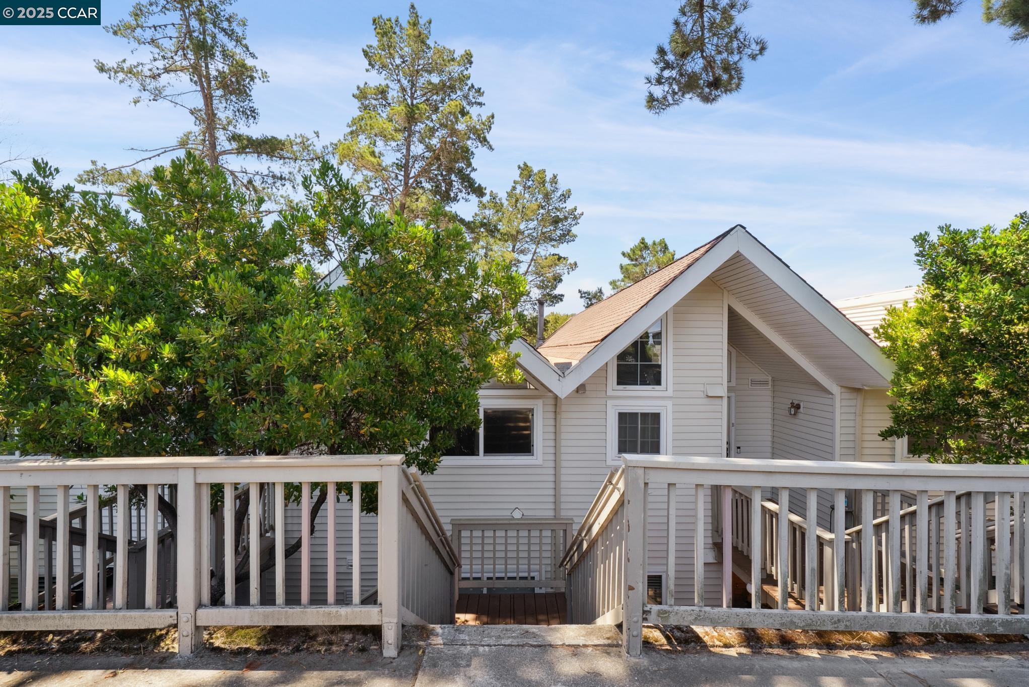 Photo #2: 41102387 Listing 