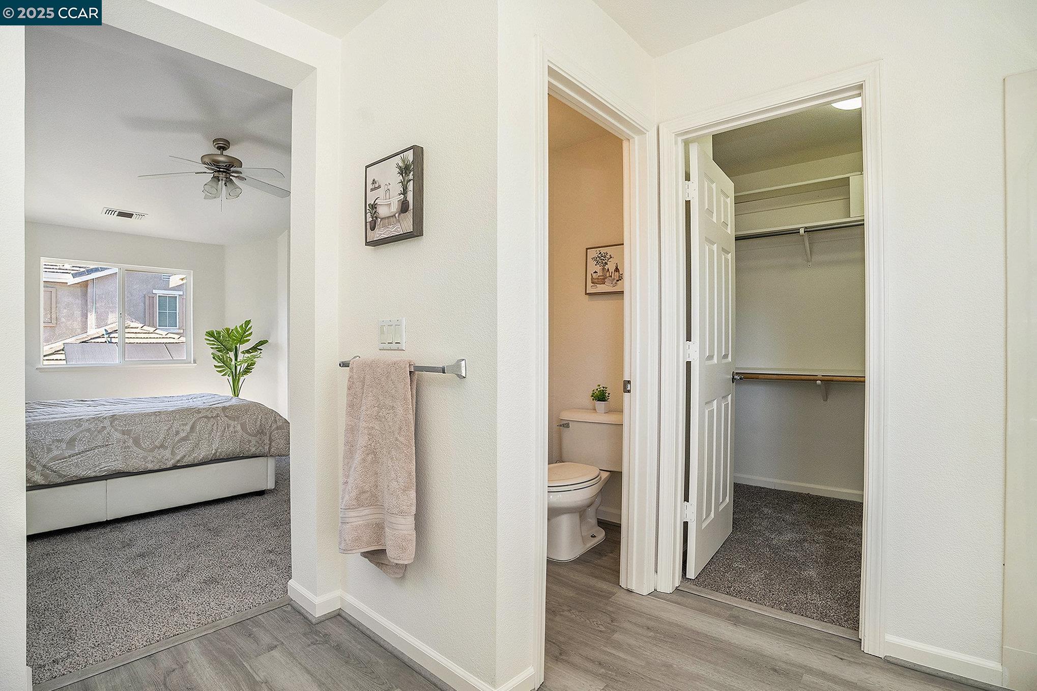 Detail Gallery Image 11 of 19 For 112 Hemingway Common, Martinez,  CA 94563 - 4 Beds | 2/1 Baths