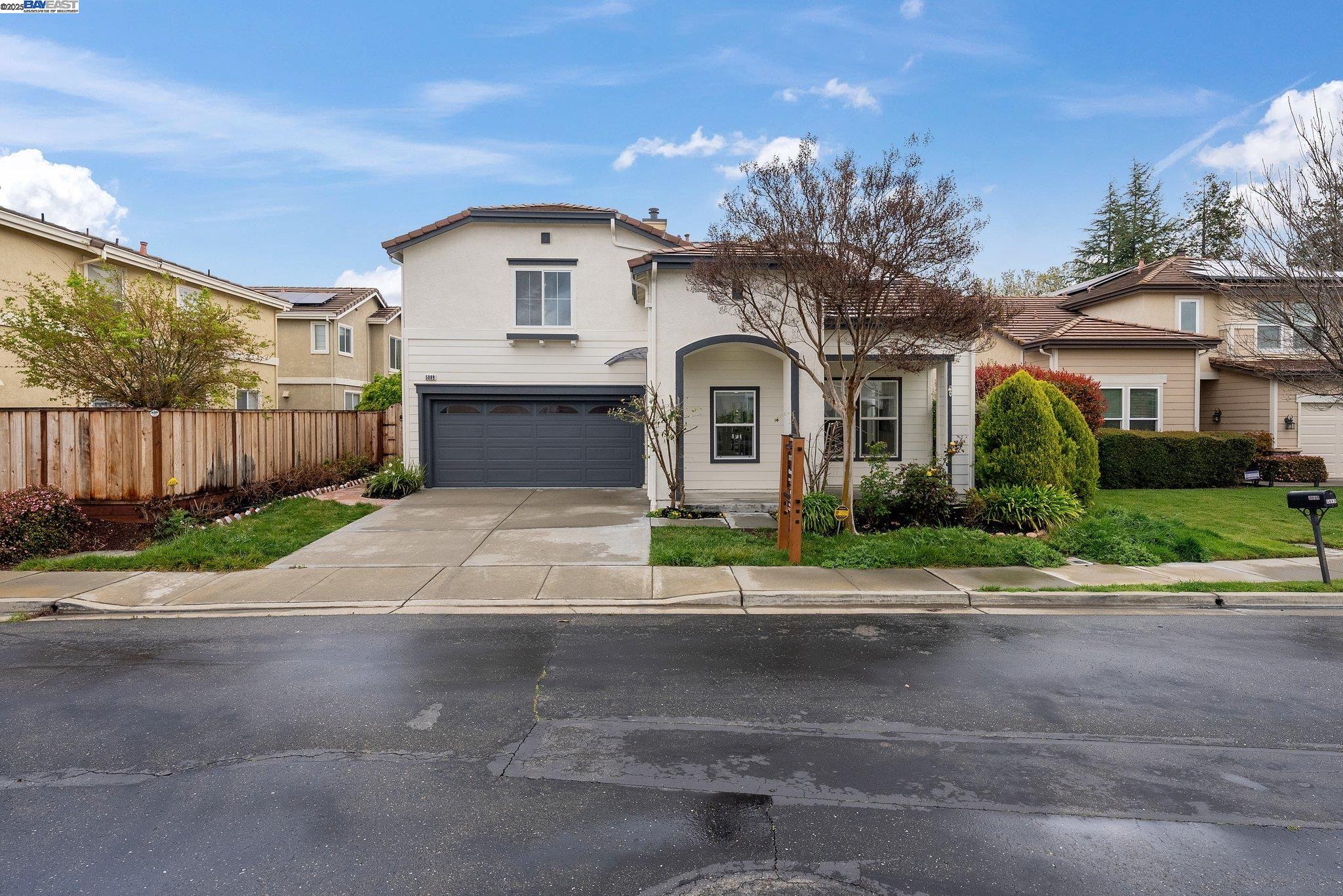 Detail Gallery Image 1 of 60 For 5089 Winterbrook Ave, Dublin,  CA 94568 - 5 Beds | 3 Baths
