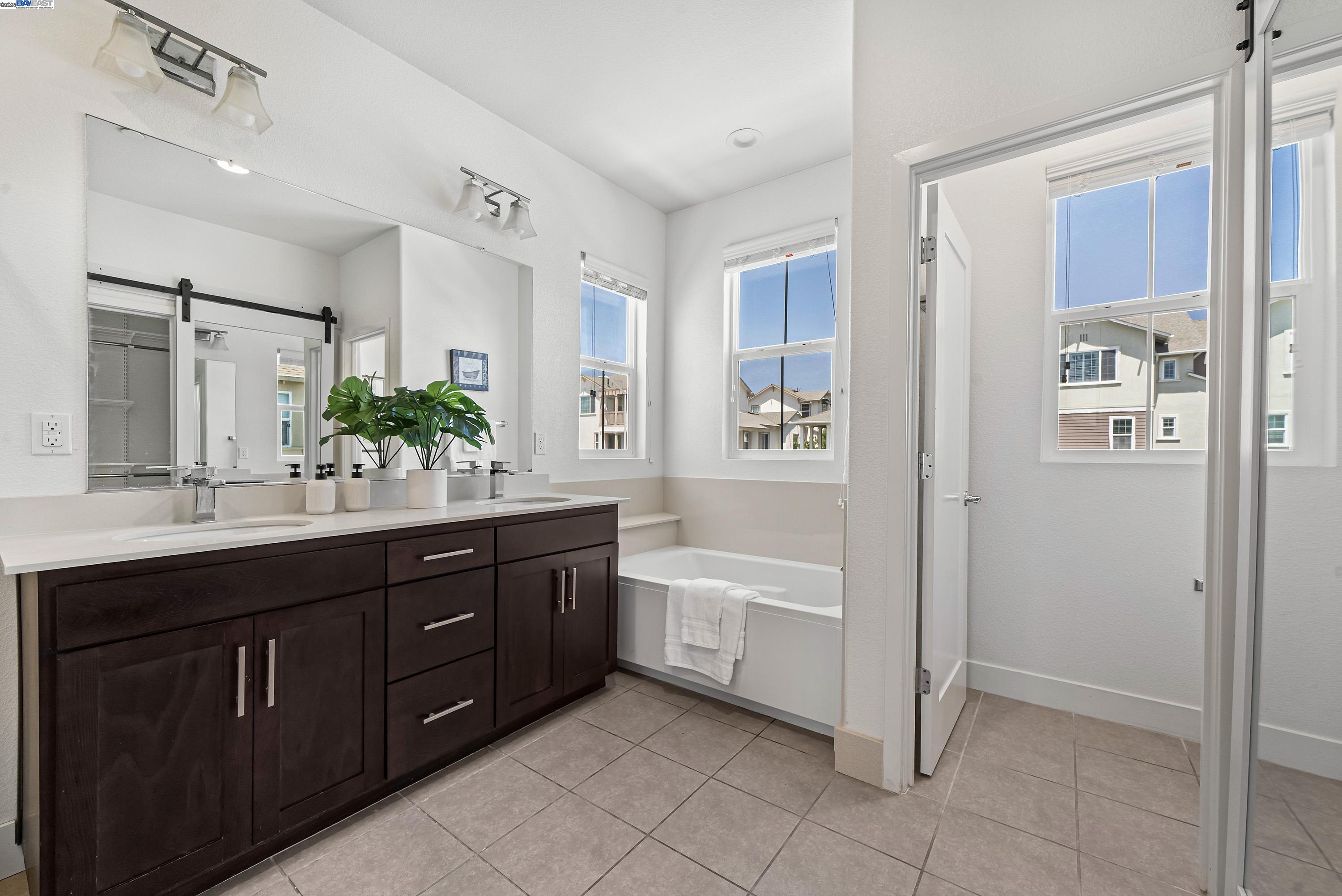 Detail Gallery Image 20 of 48 For 8512 Bayshores Ave, Newark,  CA 94560 - 4 Beds | 3 Baths