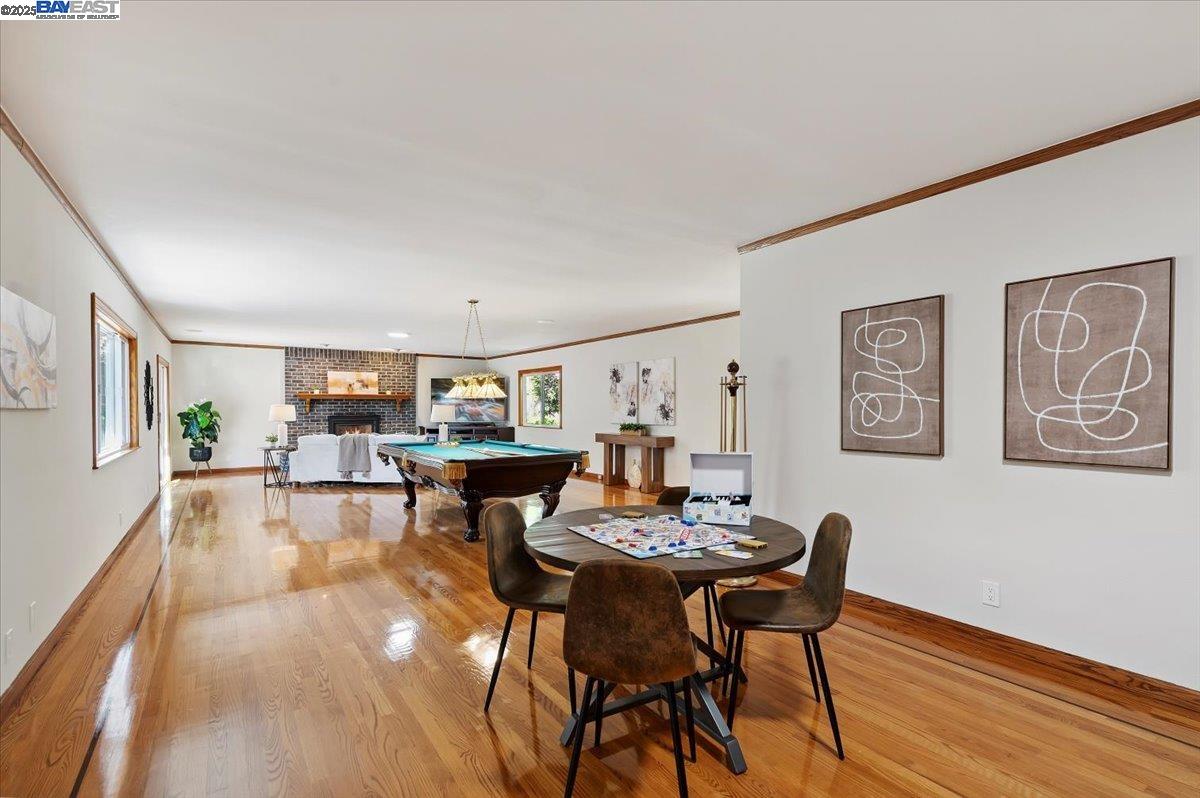 Detail Gallery Image 21 of 40 For 3284 Omega Cir, Pleasanton,  CA 94588 - 4 Beds | 2/1 Baths