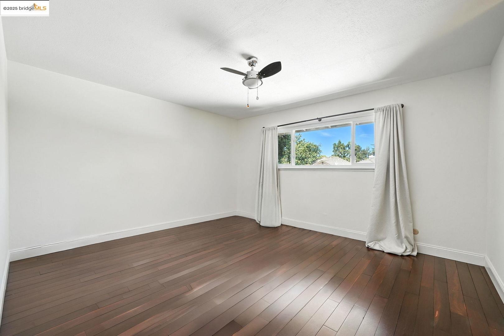 Photo #11: 41102399 Listing: Photo #11