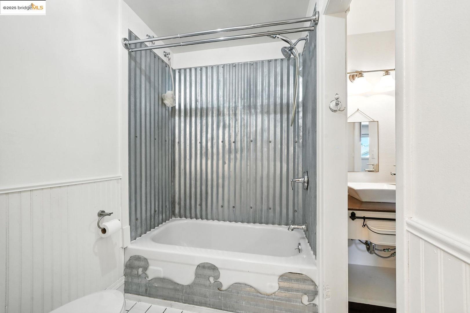 Photo #16: 41102399 Listing: Photo #16