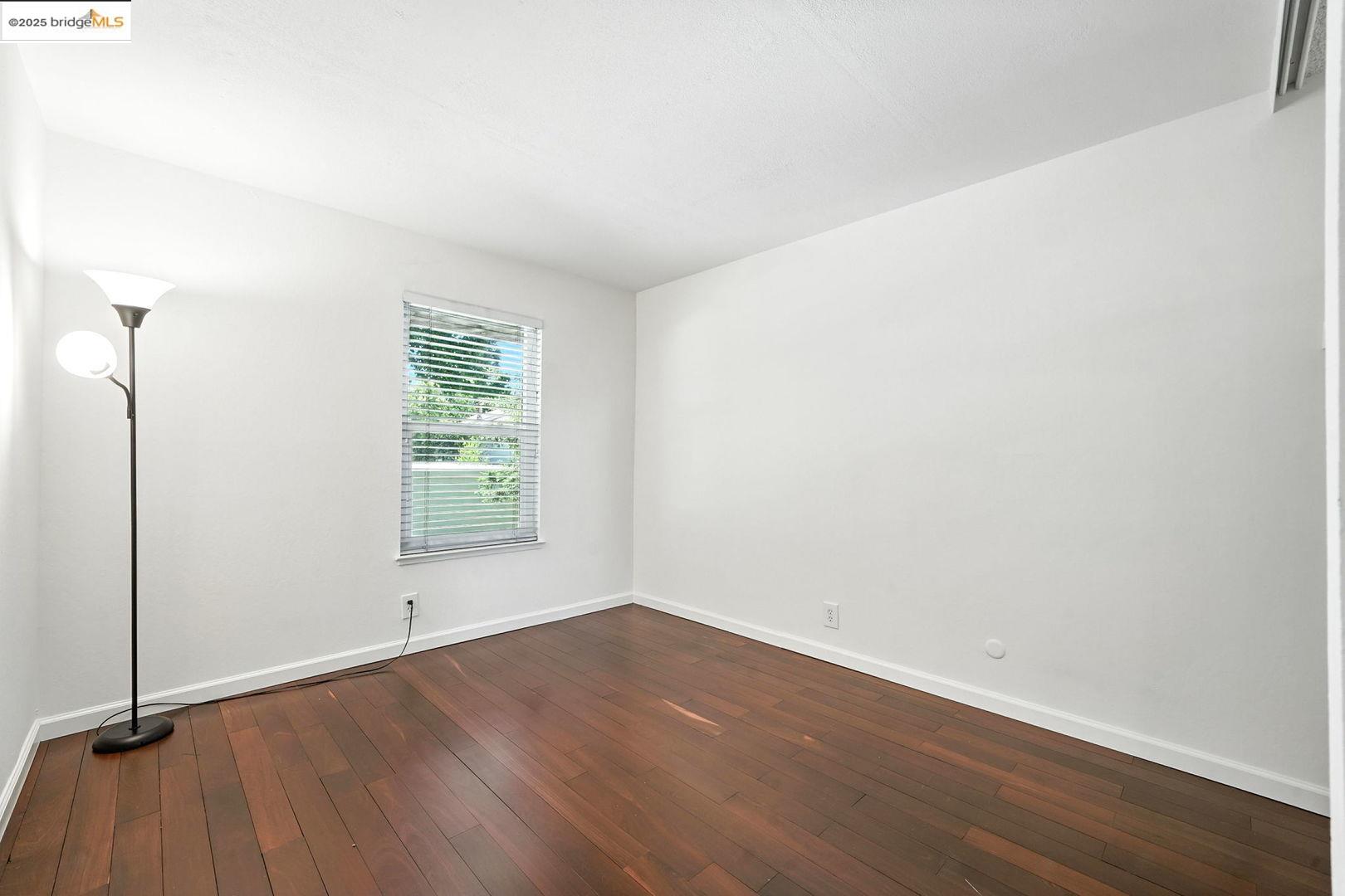 Photo #21: 41102399 Listing: Photo #21