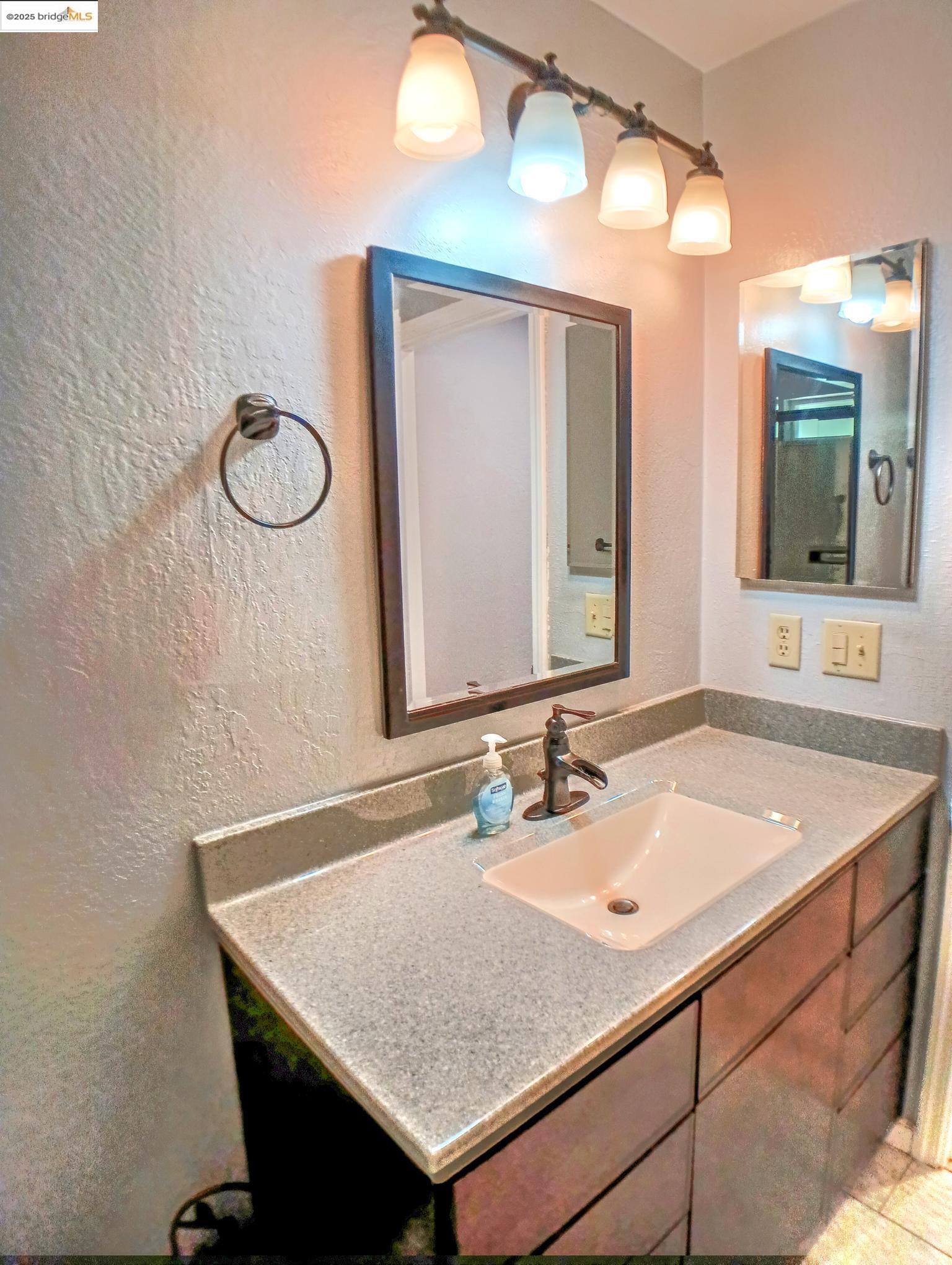 Detail Gallery Image 16 of 40 For 13061 Mokelumne Circle, Groveland,  CA 95321 - 3 Beds | 2 Baths