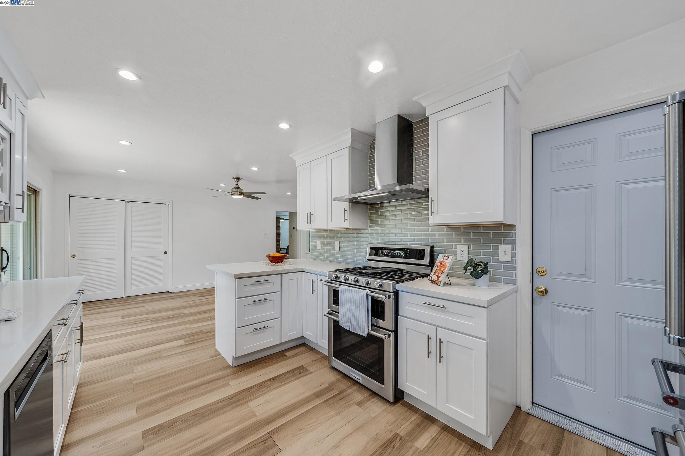 Detail Gallery Image 17 of 34 For 4780 Bruno Rd, El Sobrante,  CA 94803-3202 - 3 Beds | 2 Baths