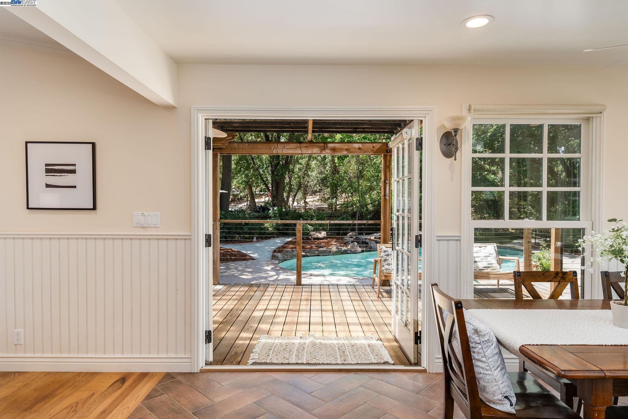 Detail Gallery Image 22 of 55 For 20 Donna Ln, Danville,  CA 94526 - 4 Beds | 2 Baths