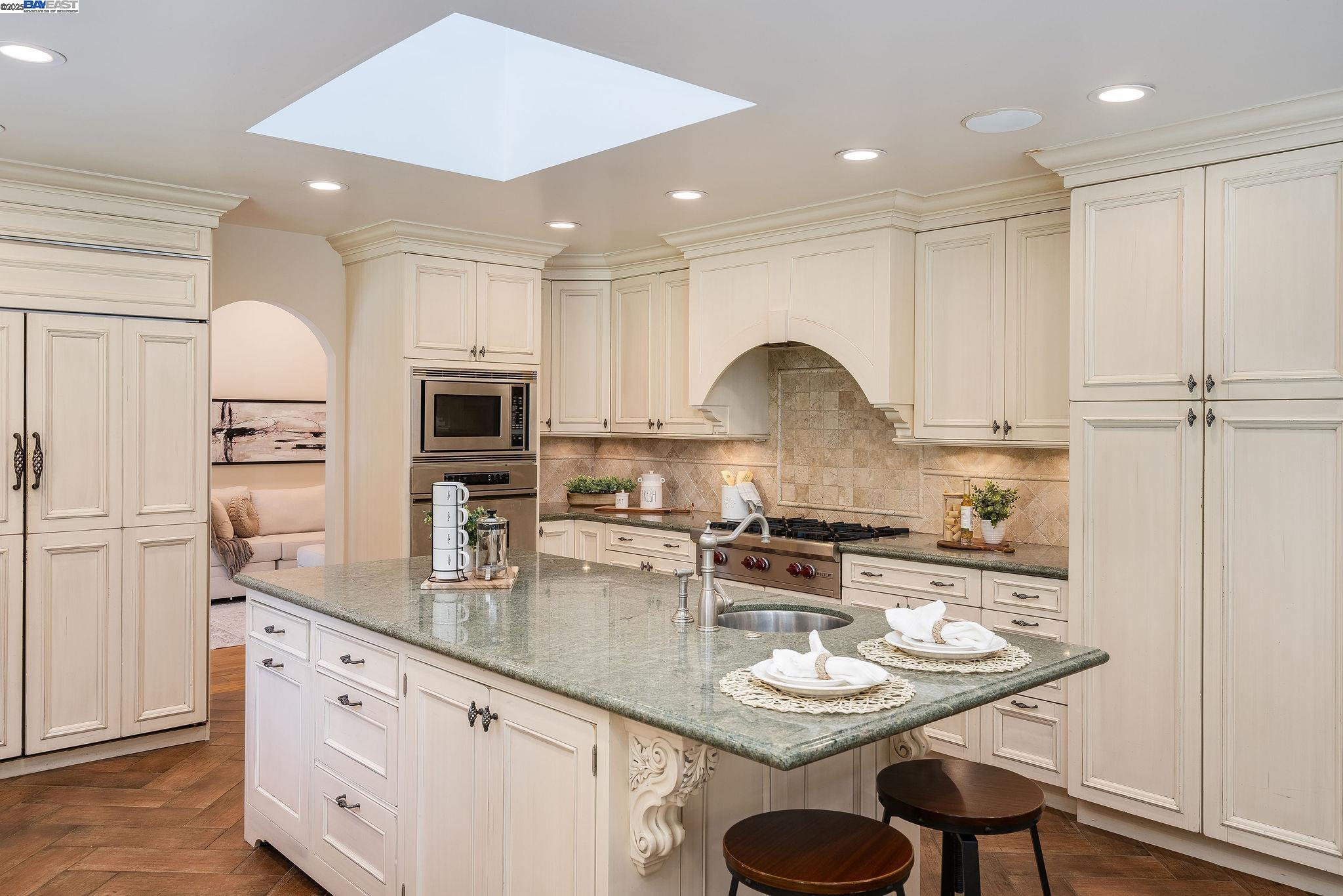 Detail Gallery Image 23 of 55 For 20 Donna Ln, Danville,  CA 94526 - 4 Beds | 2 Baths