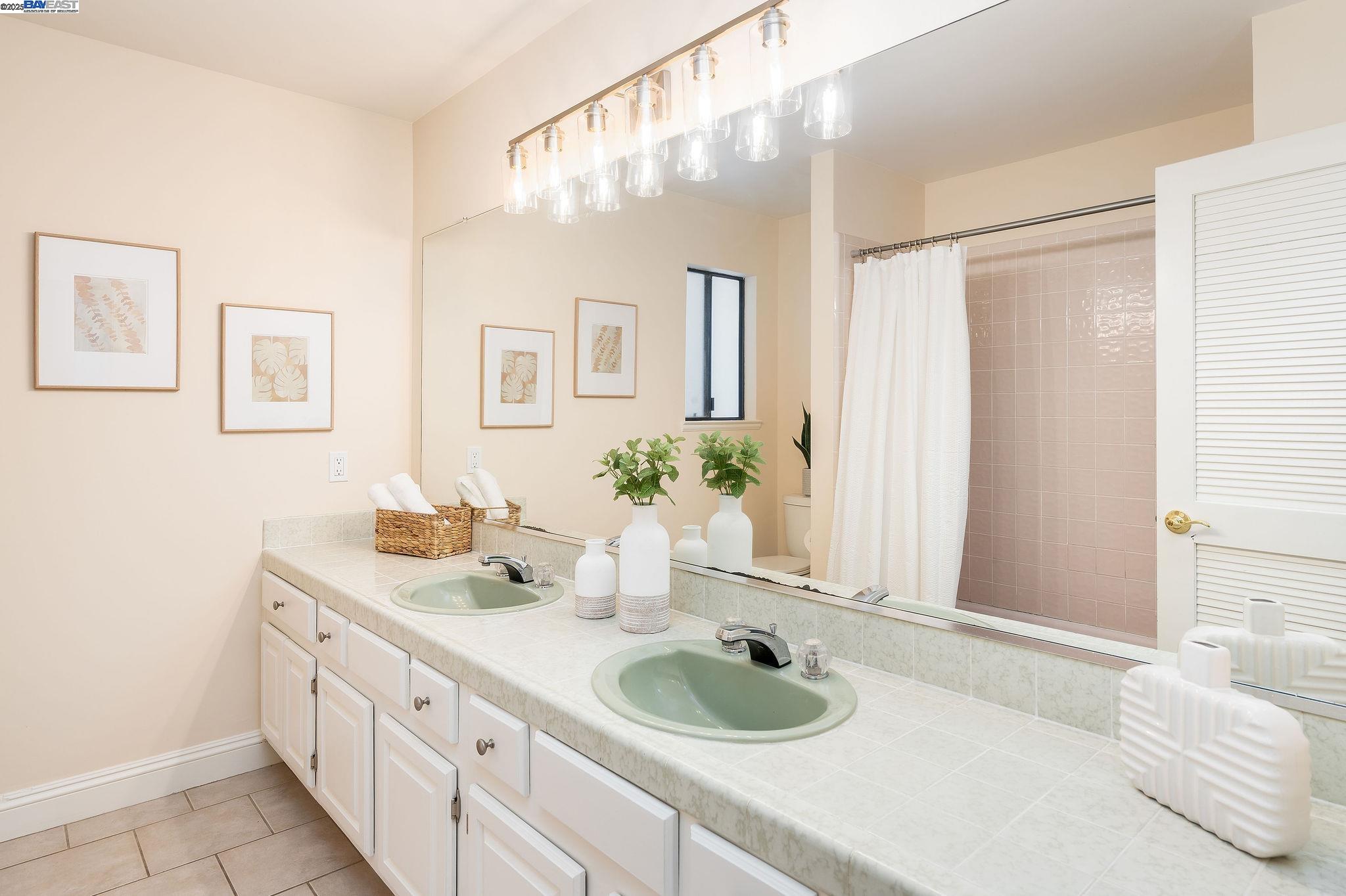 Detail Gallery Image 38 of 55 For 20 Donna Ln, Danville,  CA 94526 - 4 Beds | 2 Baths