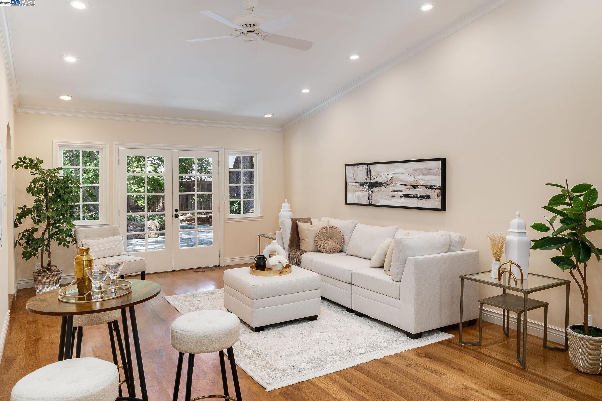 Detail Gallery Image 10 of 55 For 20 Donna Ln, Danville,  CA 94526 - 4 Beds | 2 Baths