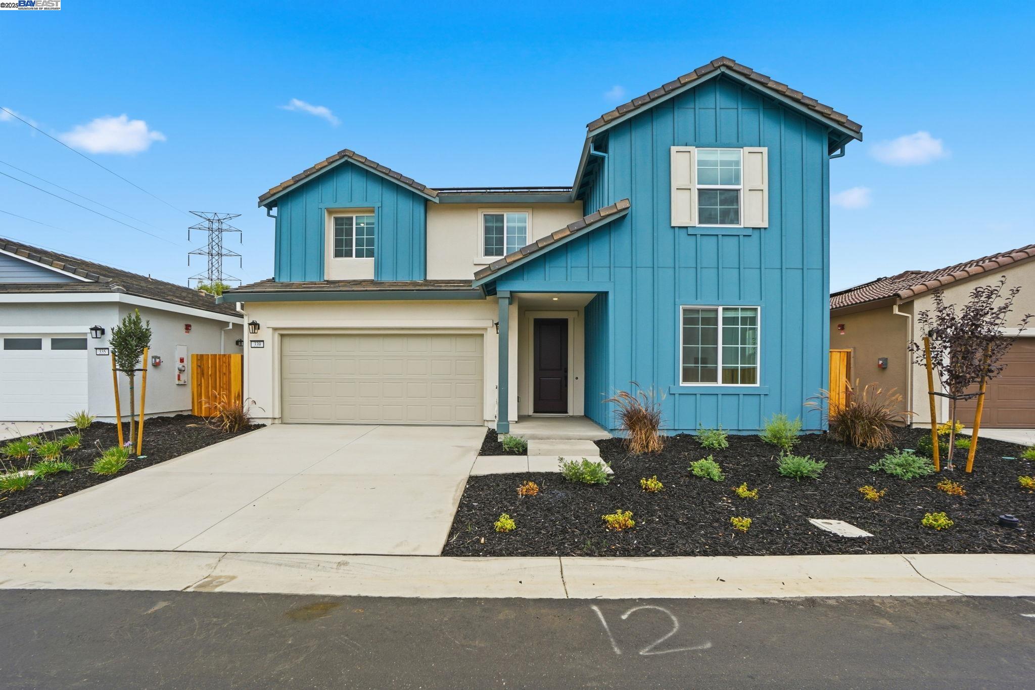 Detail Gallery Image 1 of 13 For 339 Astilbe Street, Discovery Bay,  CA 94505 - 5 Beds | 3 Baths