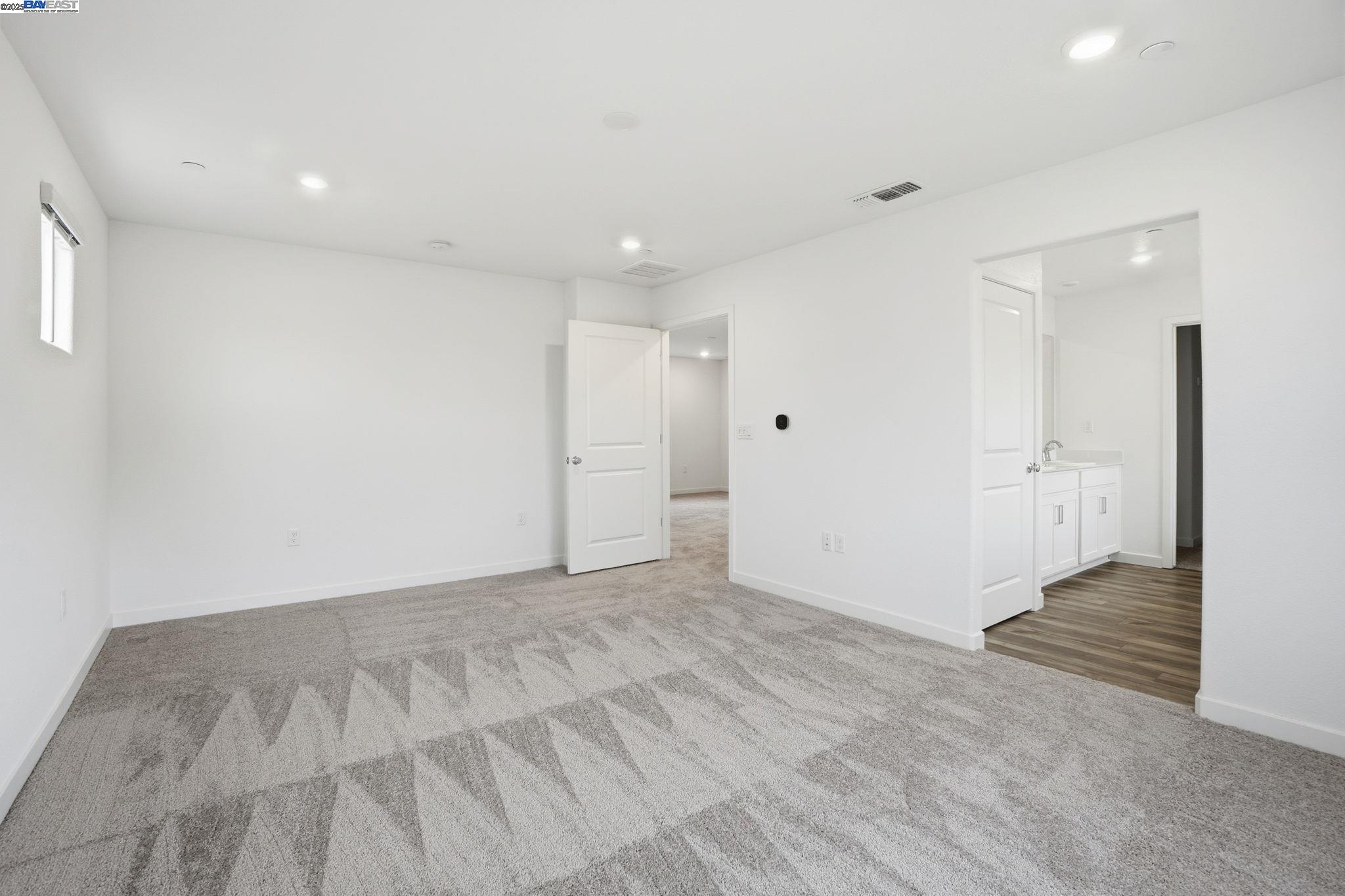 Detail Gallery Image 6 of 13 For 339 Astilbe Street, Discovery Bay,  CA 94505 - 5 Beds | 3 Baths