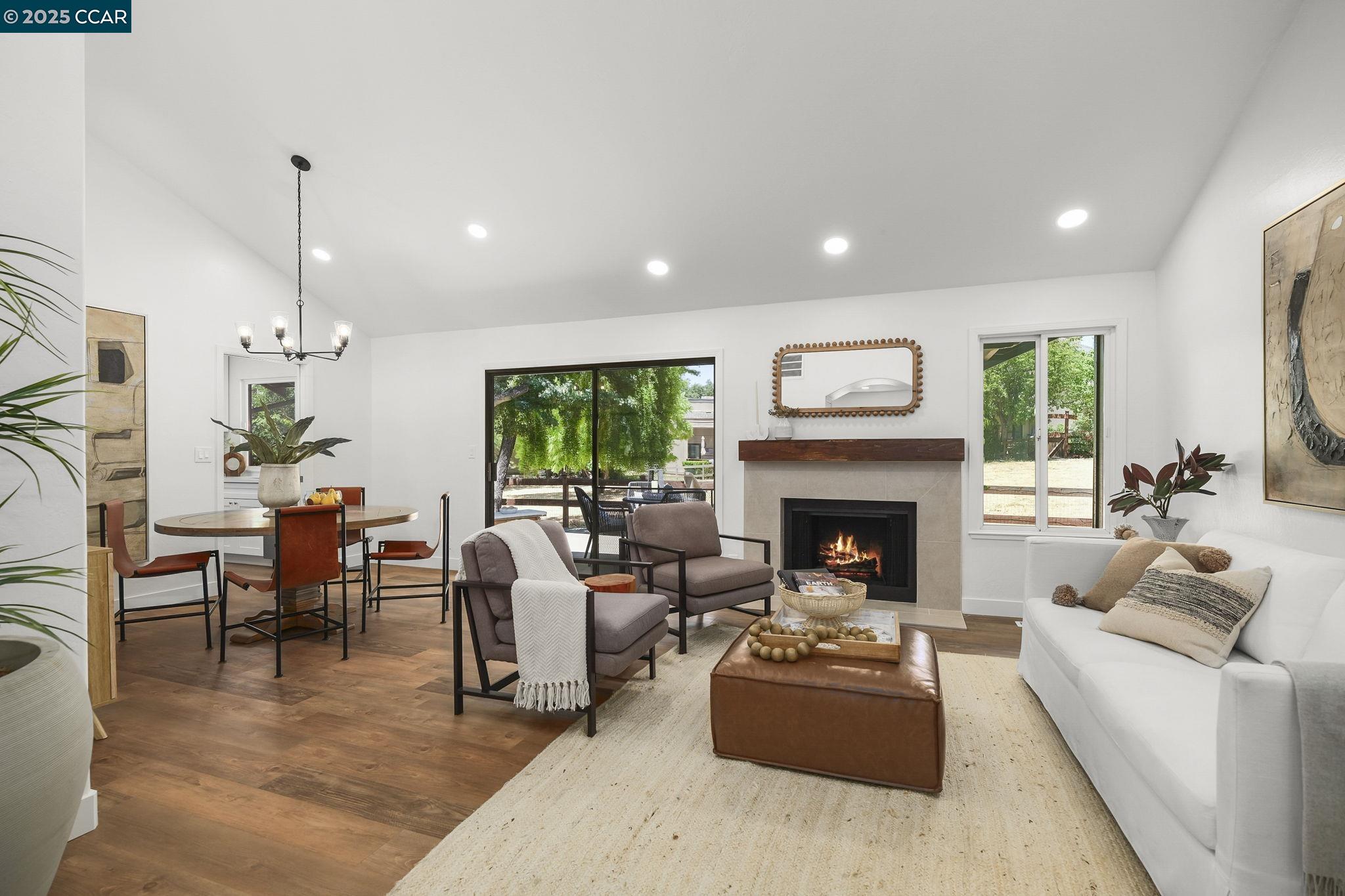 More Details about MLS # 41102422 : 3117 HAMBLETONIAN LN