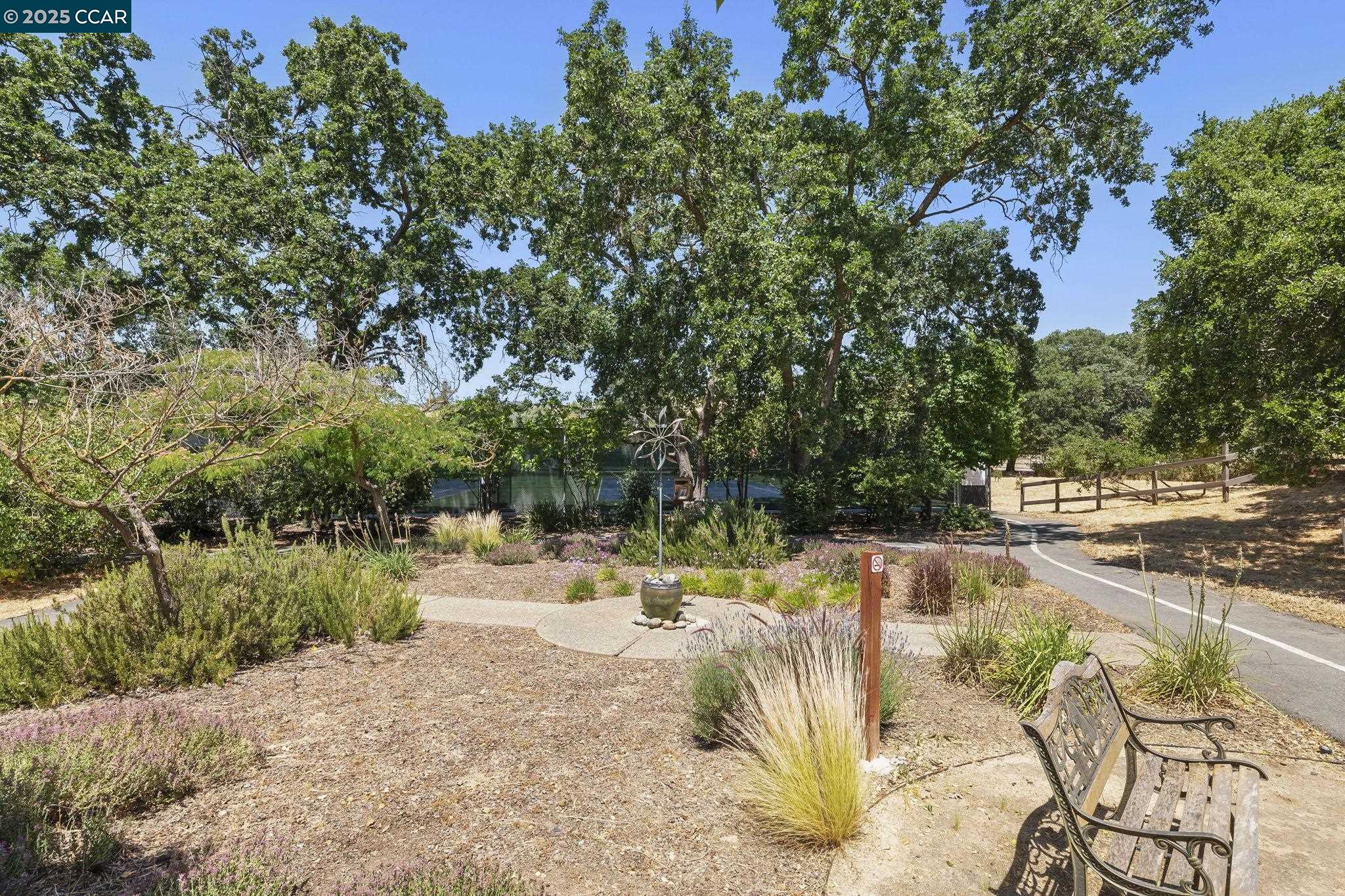 Photo #36: 41102422 Listing: Photo #36