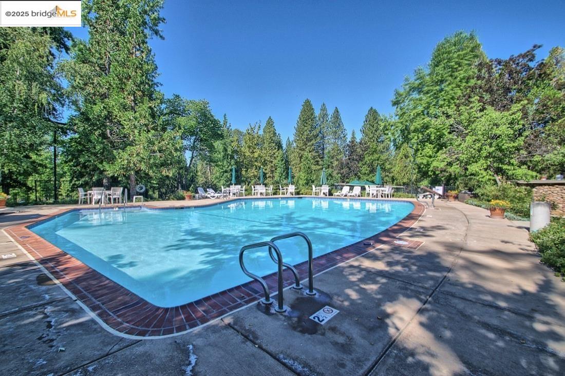 Detail Gallery Image 33 of 37 For 939 Fairway Ct, Murphys,  CA 95247 - 3 Beds | 2 Baths