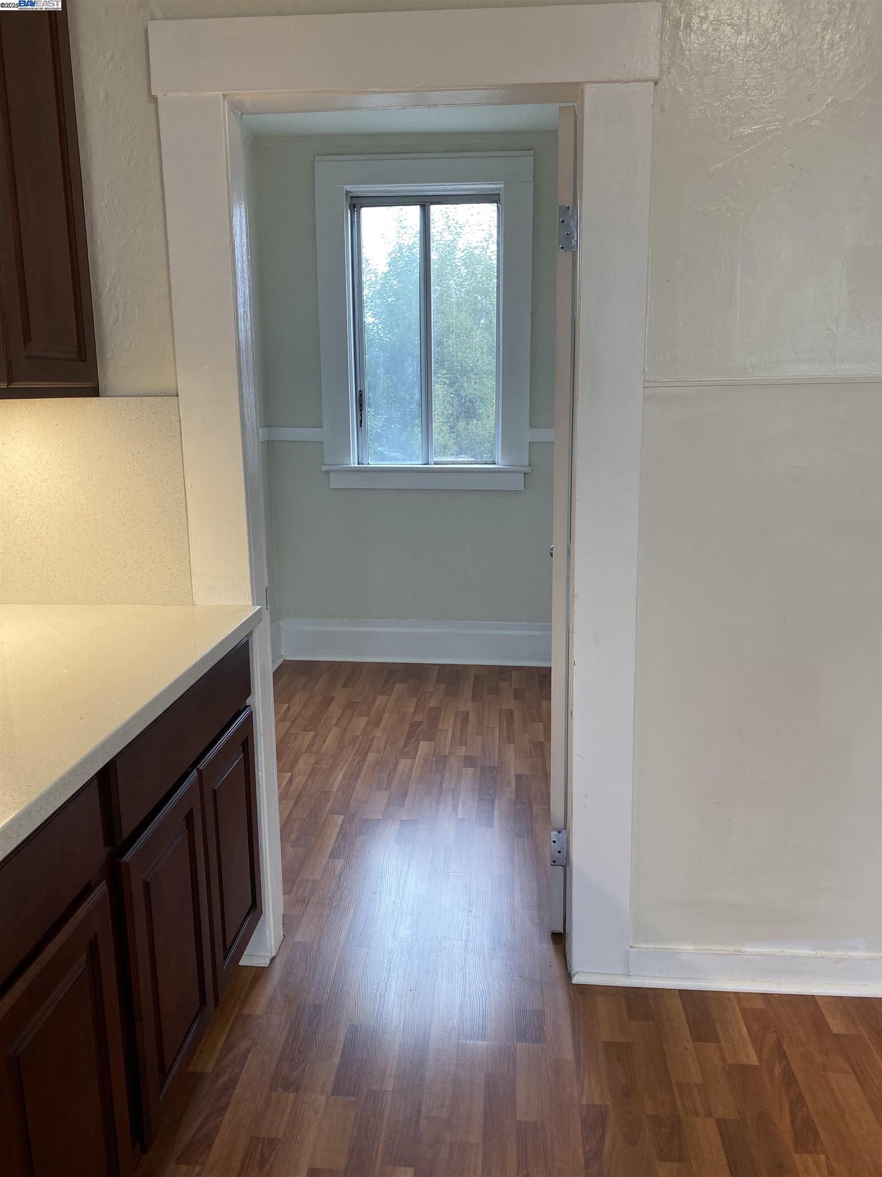 1707 Lincoln Ave # B, Alameda, California 94501, 3 Bedrooms Bedrooms, 8 Rooms Rooms,2 BathroomsBathrooms,Residential Lease,For Rent,1707 Lincoln Ave # B,41102427