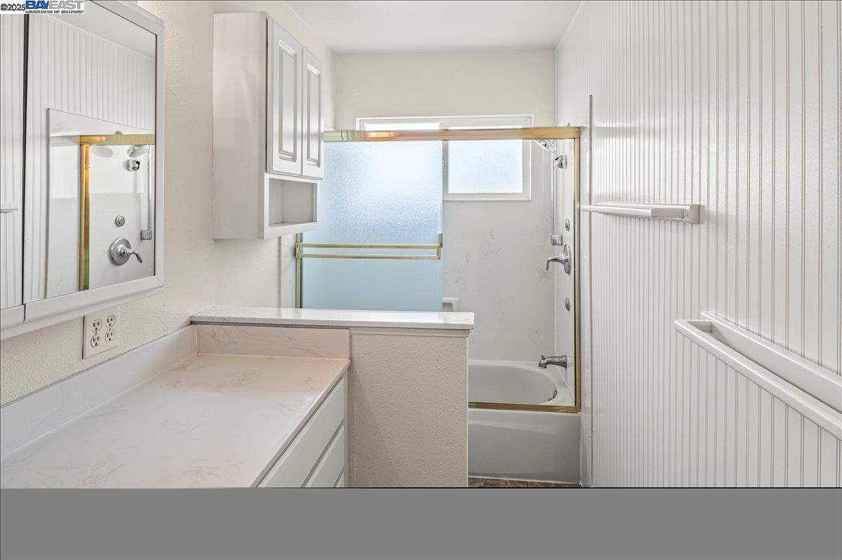 Detail Gallery Image 21 of 44 For 3116 Middlefield Ave., Fremont,  CA 94539 - 3 Beds | 2/1 Baths