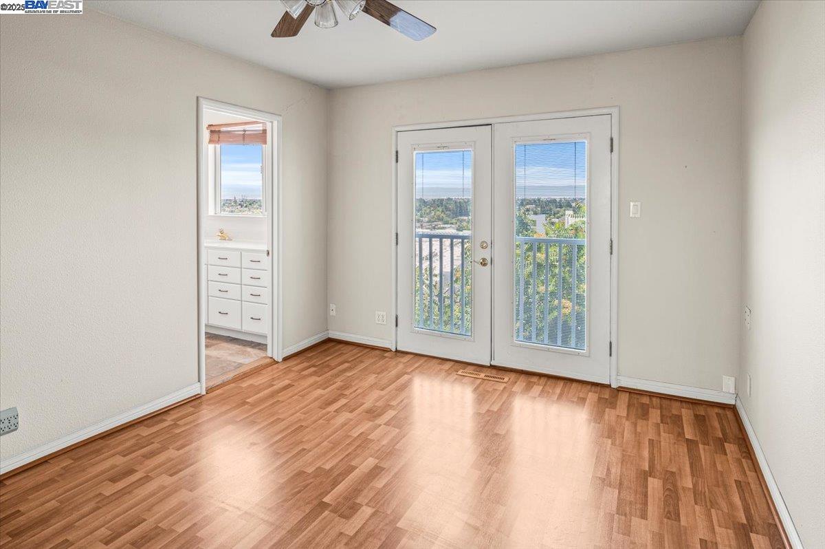 Detail Gallery Image 24 of 44 For 3116 Middlefield Ave., Fremont,  CA 94539 - 3 Beds | 2/1 Baths