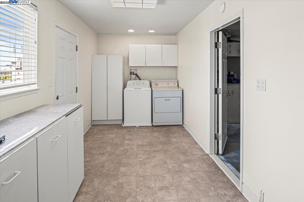 Detail Gallery Image 30 of 44 For 3116 Middlefield Ave., Fremont,  CA 94539 - 3 Beds | 2/1 Baths