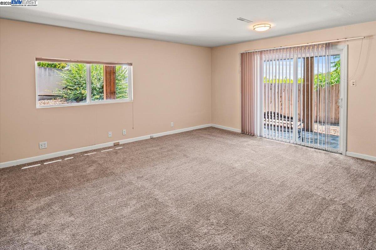 Detail Gallery Image 34 of 44 For 3116 Middlefield Ave., Fremont,  CA 94539 - 3 Beds | 2/1 Baths