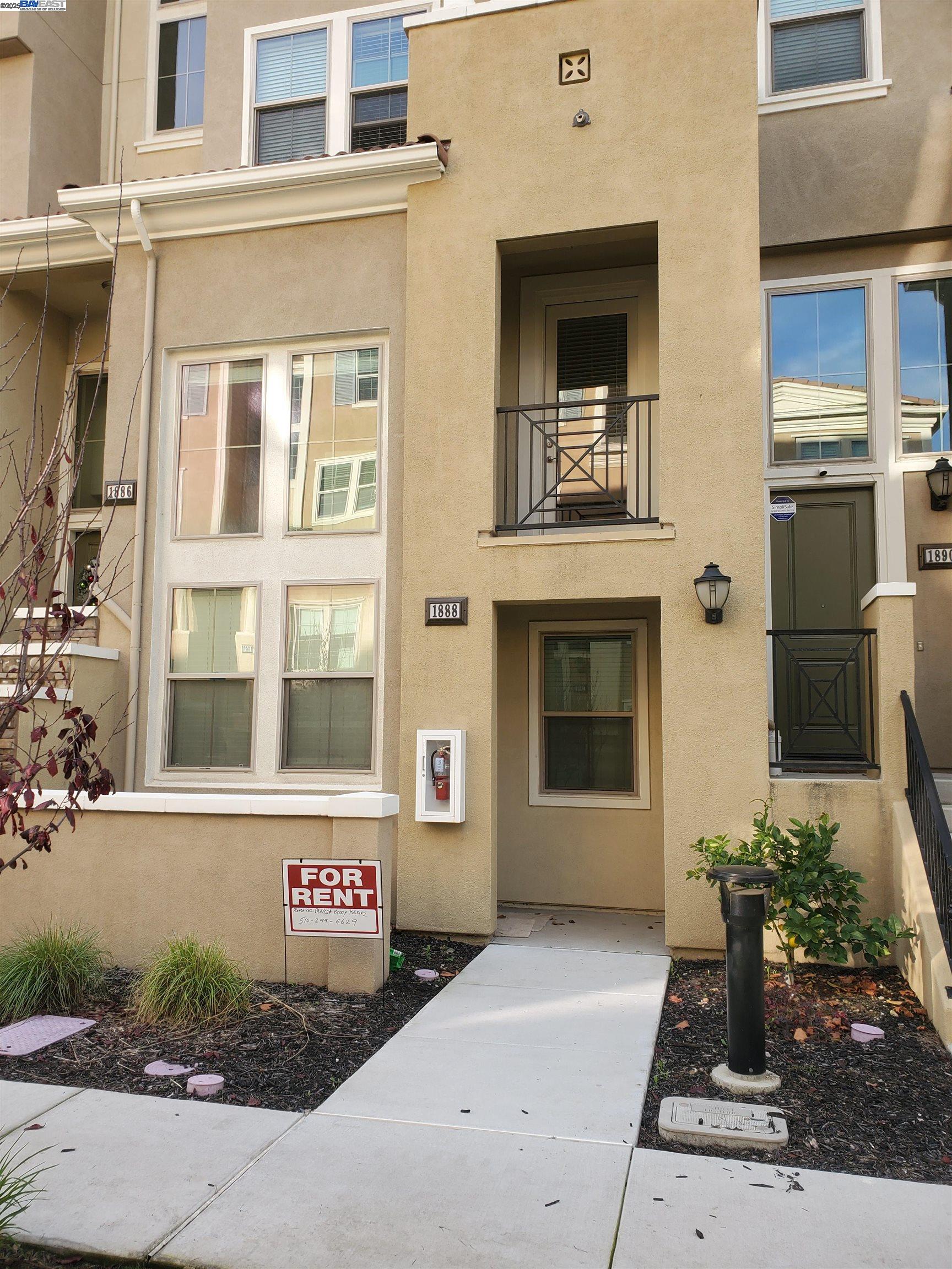 Detail Gallery Image 1 of 1 For 1888 Trento Loop, Milpitas,  CA 95035 - 2 Beds | 2 Baths