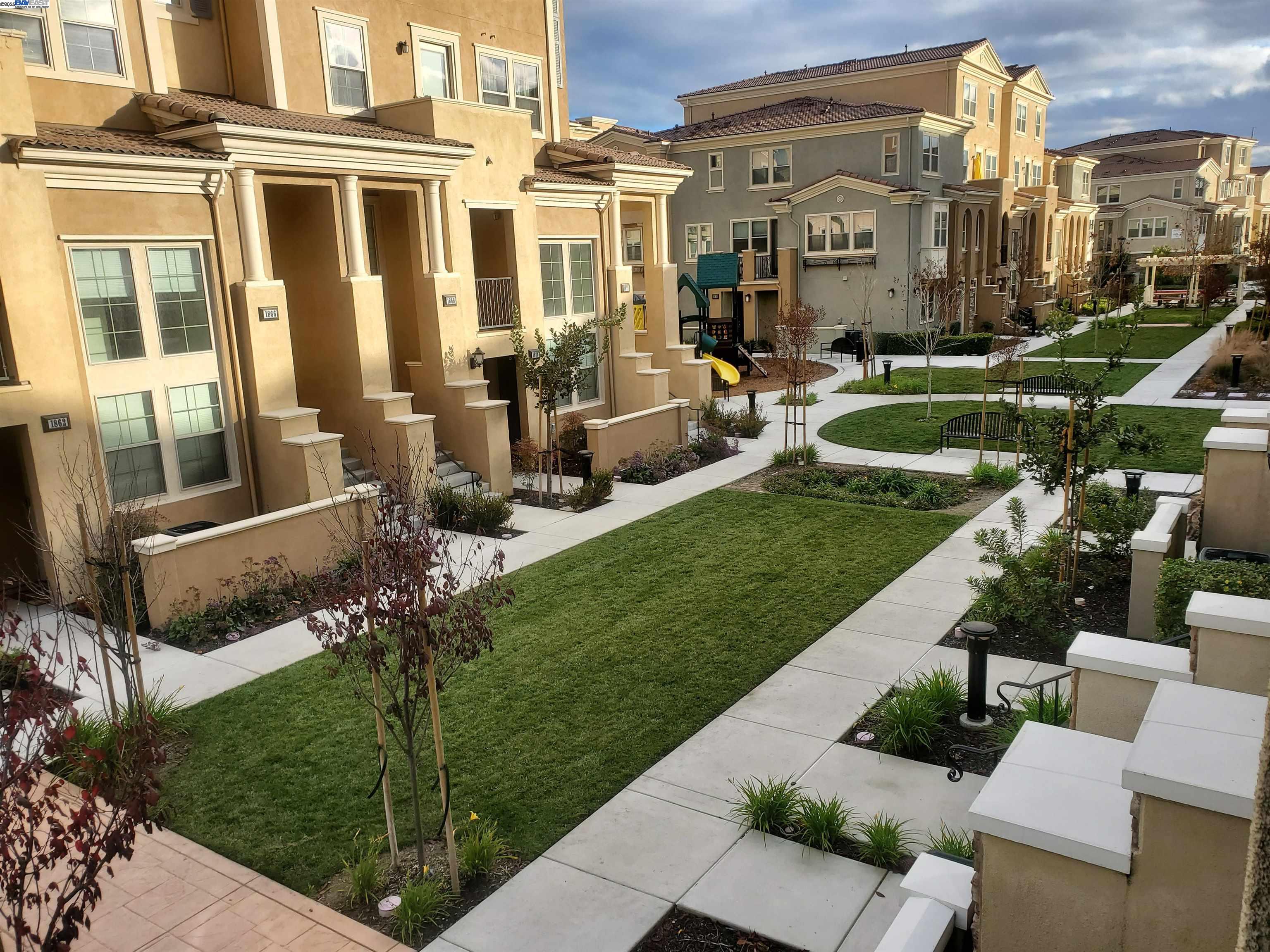 1888 Trento Loop, Milpitas, California 95035, 2 Bedrooms Bedrooms, 6 Rooms Rooms,2 BathroomsBathrooms,Residential Lease,For Rent,1888 Trento Loop,41102430