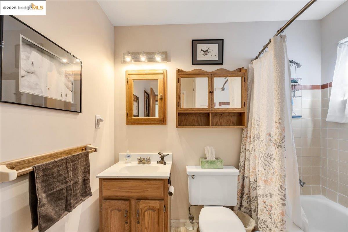 Detail Gallery Image 27 of 54 For 28017 Strawberry Dr, Strawberry,  CA 95375 - 3 Beds | 2 Baths