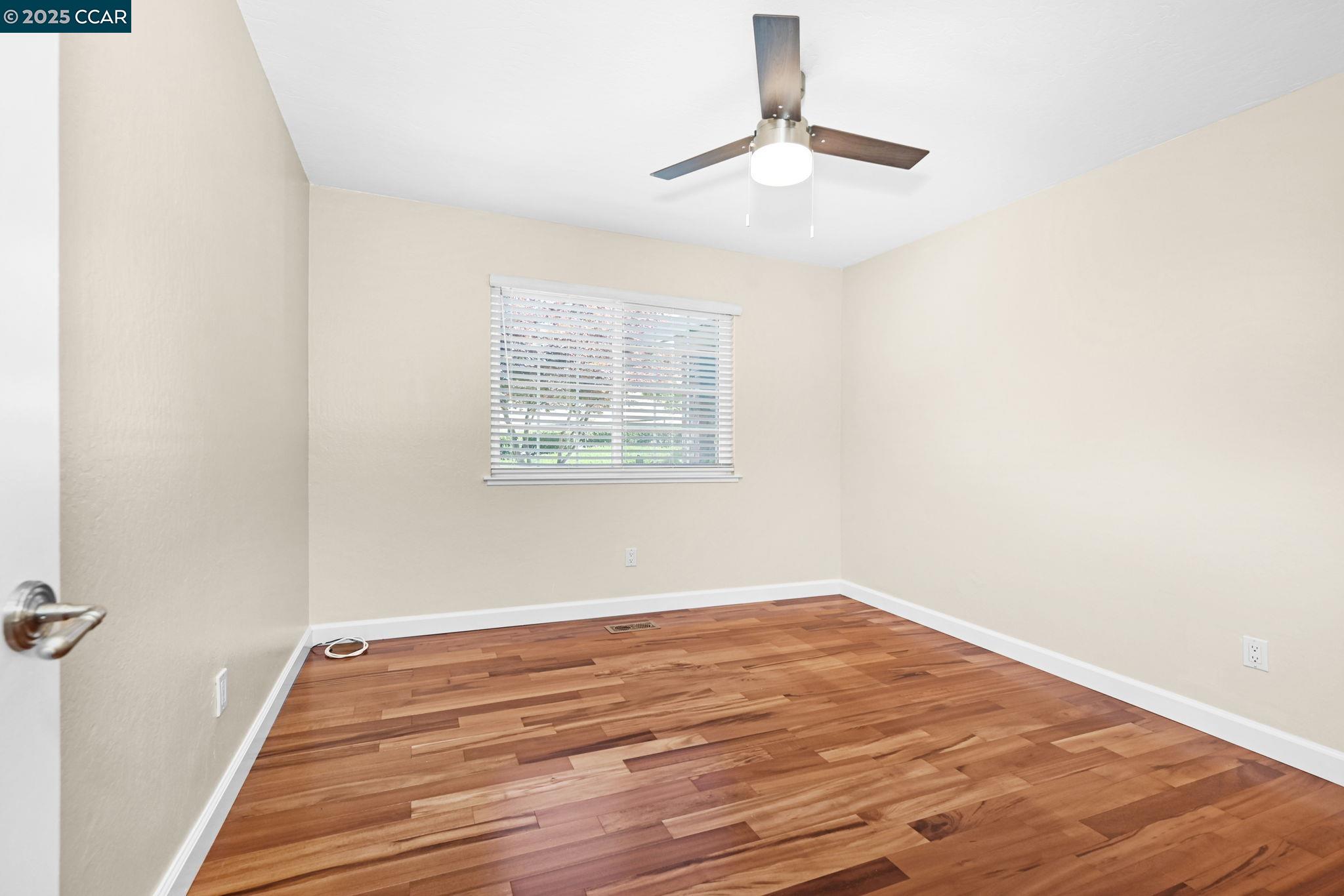 Detail Gallery Image 13 of 31 For 2 Rialto Dr, Clayton,  CA 94517-1754 - 3 Beds | 2 Baths