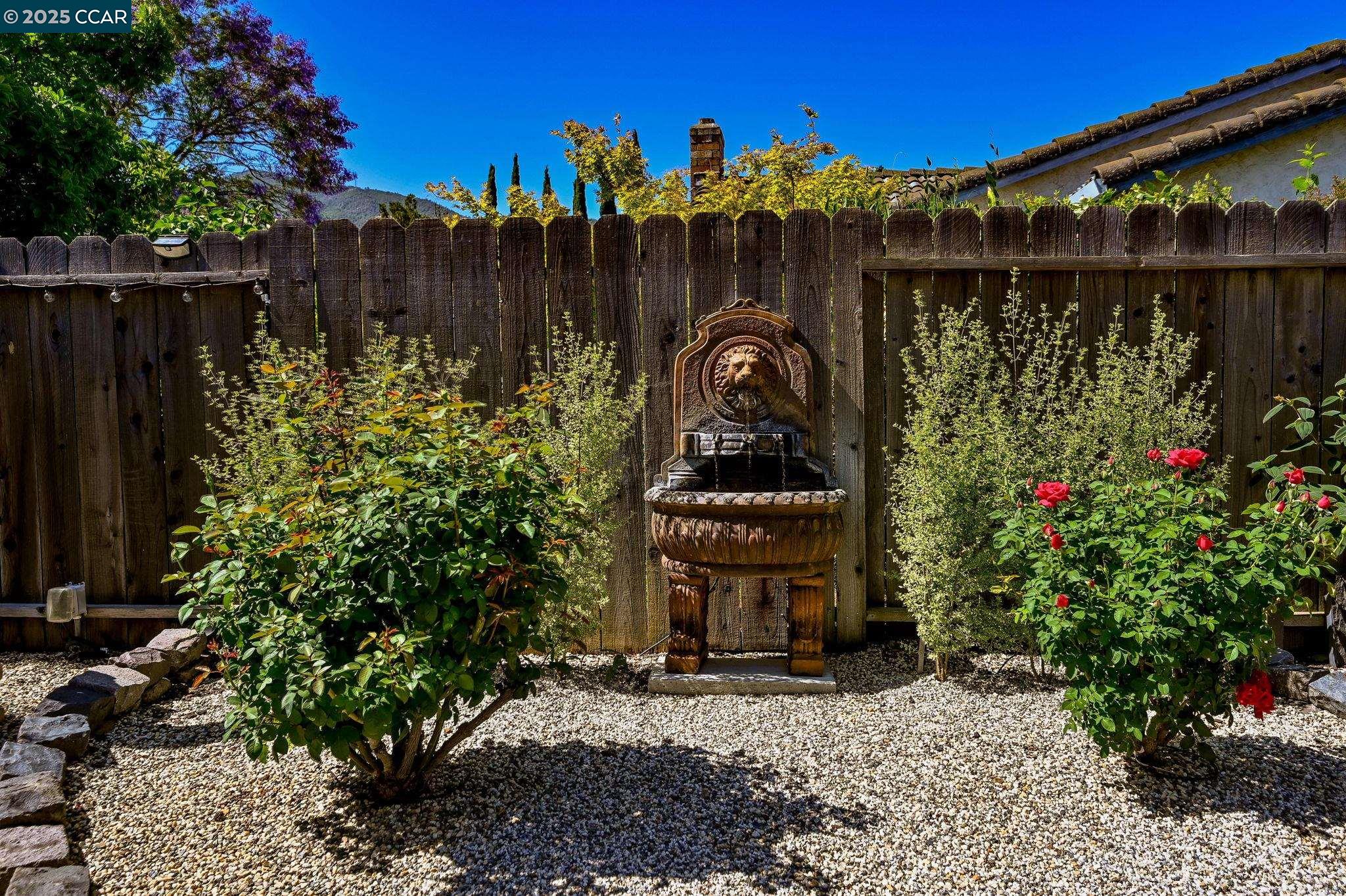 Detail Gallery Image 26 of 31 For 2 Rialto Dr, Clayton,  CA 94517-1754 - 3 Beds | 2 Baths