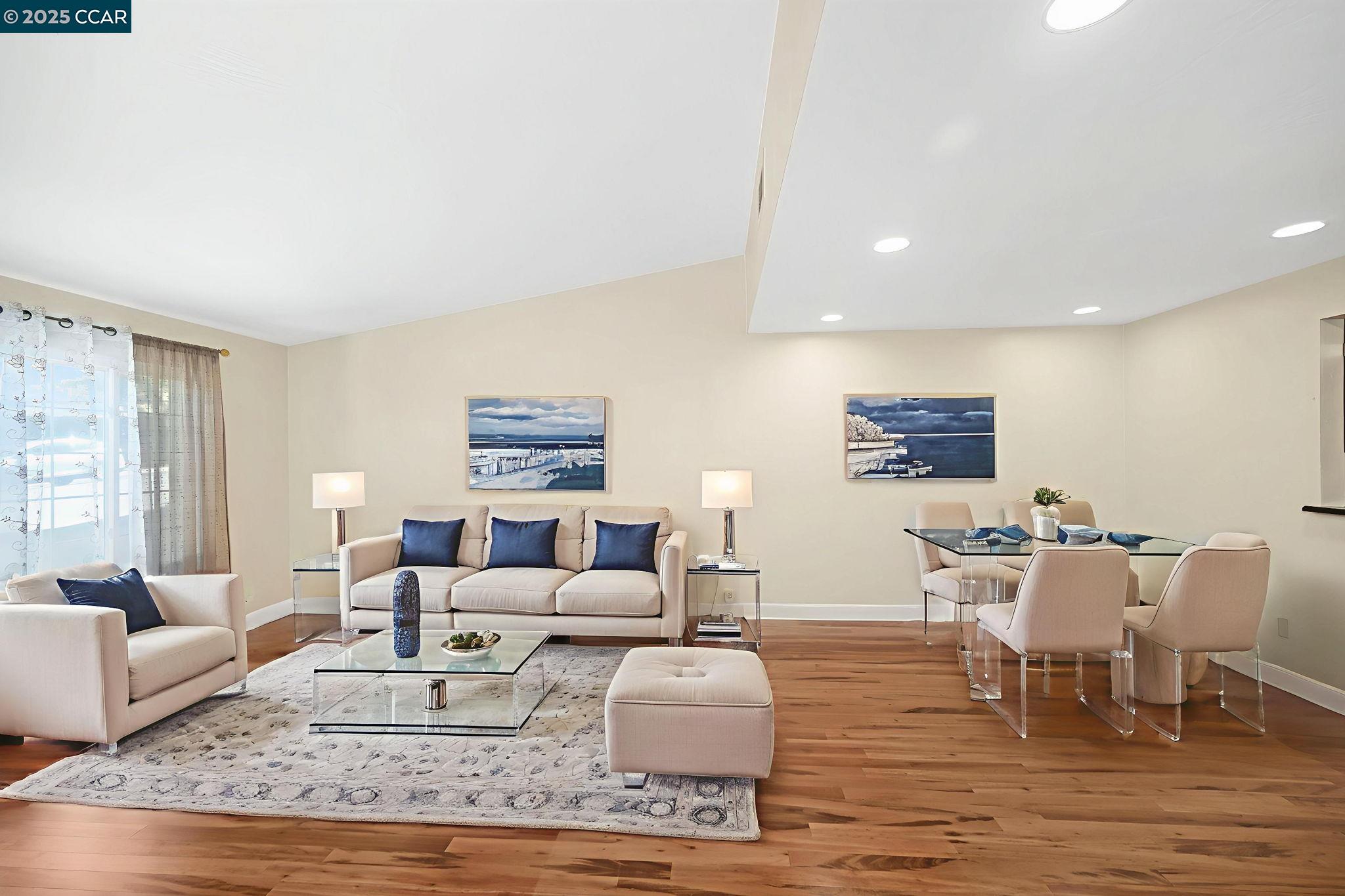 Detail Gallery Image 4 of 31 For 2 Rialto Dr, Clayton,  CA 94517-1754 - 3 Beds | 2 Baths