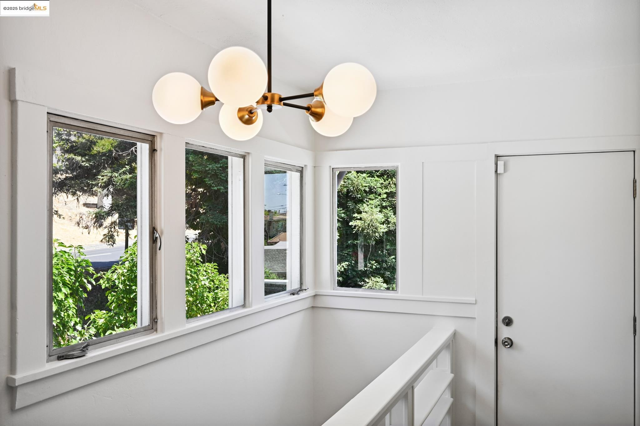 Detail Gallery Image 23 of 42 For 3316 Coolidge Ave, Oakland,  CA 94602 - 2 Beds | 2 Baths