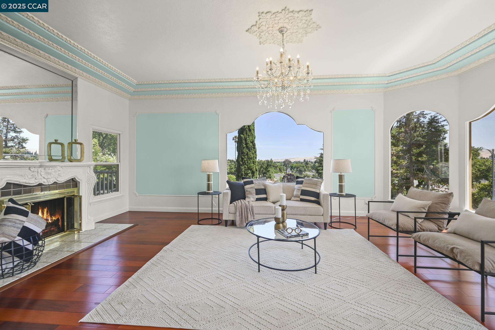 Detail Gallery Image 11 of 60 For 3698 De Rosa Ct, Concord,  CA 94518 - 6 Beds | 4/1 Baths