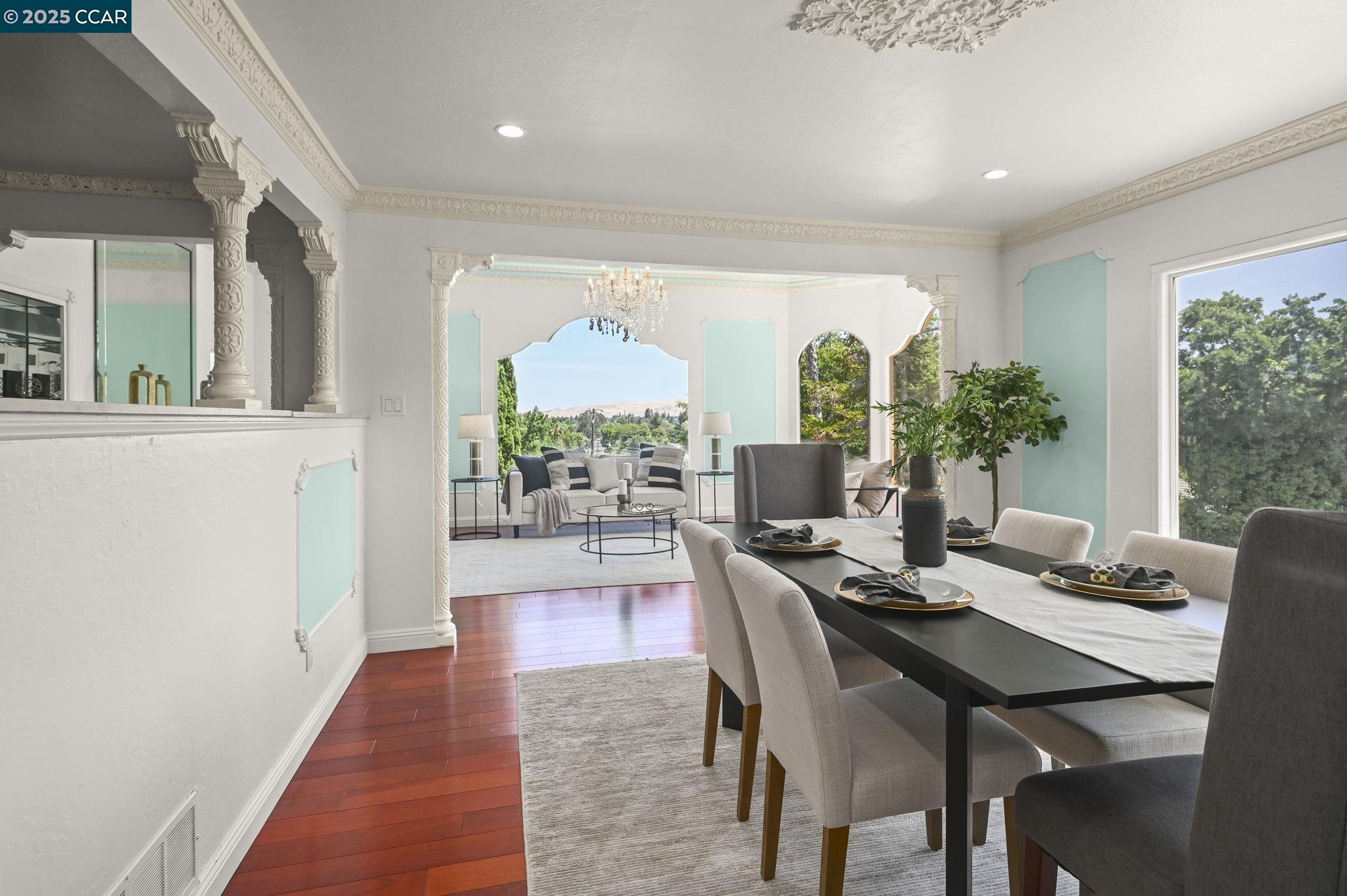Detail Gallery Image 12 of 60 For 3698 De Rosa Ct, Concord,  CA 94518 - 6 Beds | 4/1 Baths