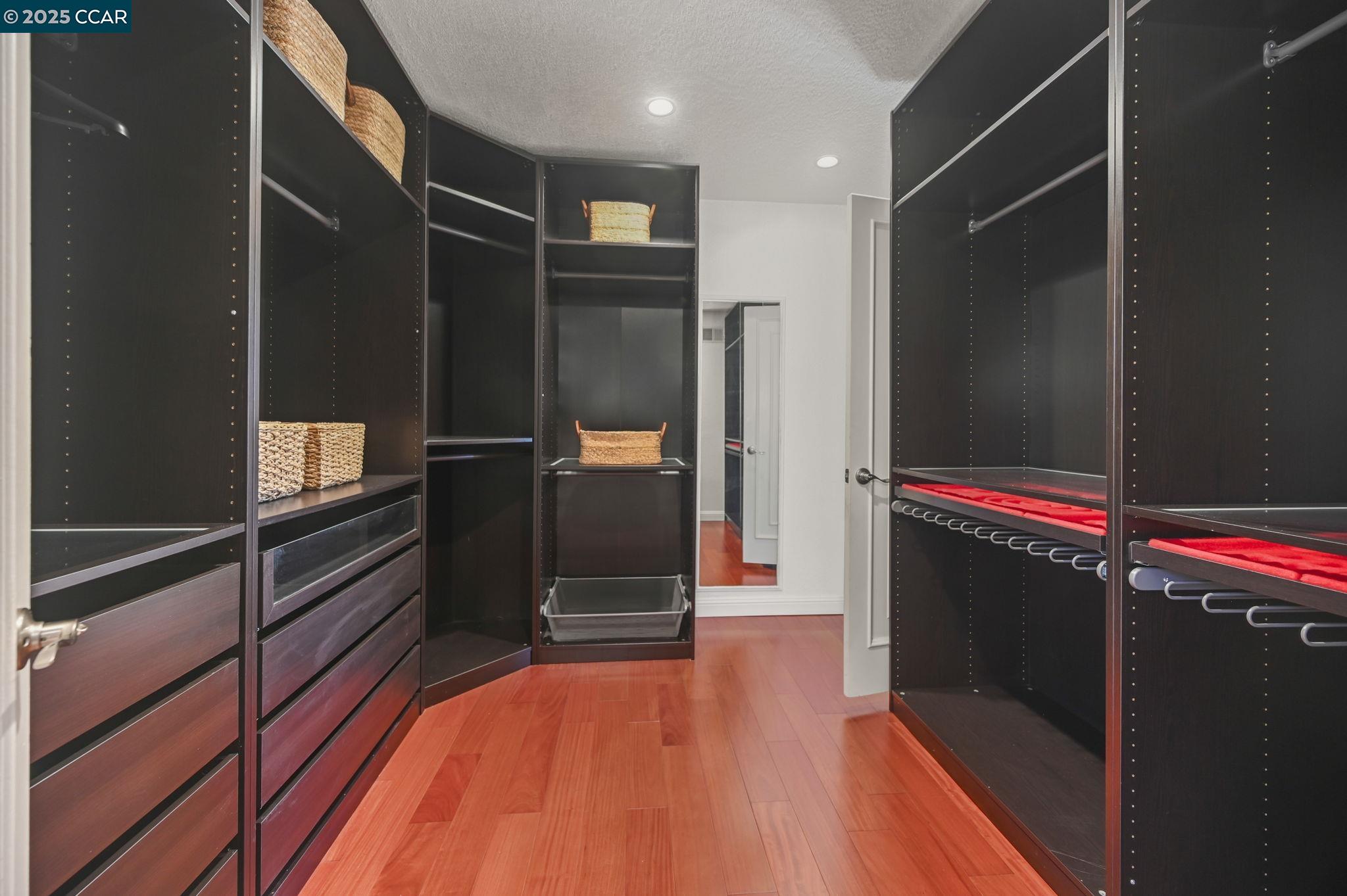 Detail Gallery Image 29 of 60 For 3698 De Rosa Ct, Concord,  CA 94518 - 6 Beds | 4/1 Baths