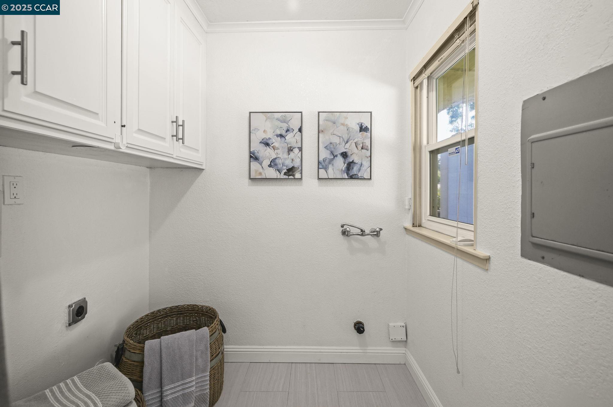 Detail Gallery Image 36 of 60 For 3698 De Rosa Ct, Concord,  CA 94518 - 6 Beds | 4/1 Baths