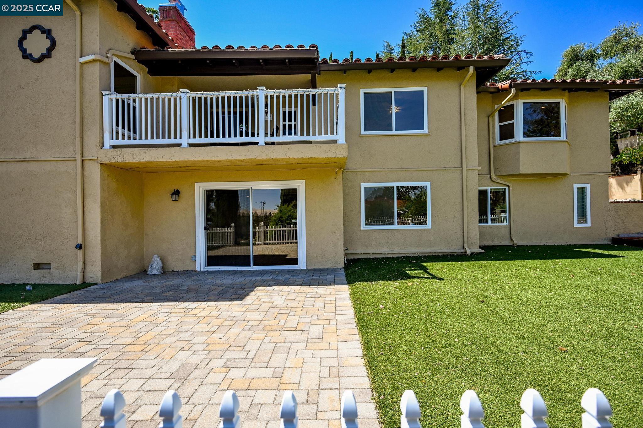 Detail Gallery Image 38 of 60 For 3698 De Rosa Ct, Concord,  CA 94518 - 6 Beds | 4/1 Baths