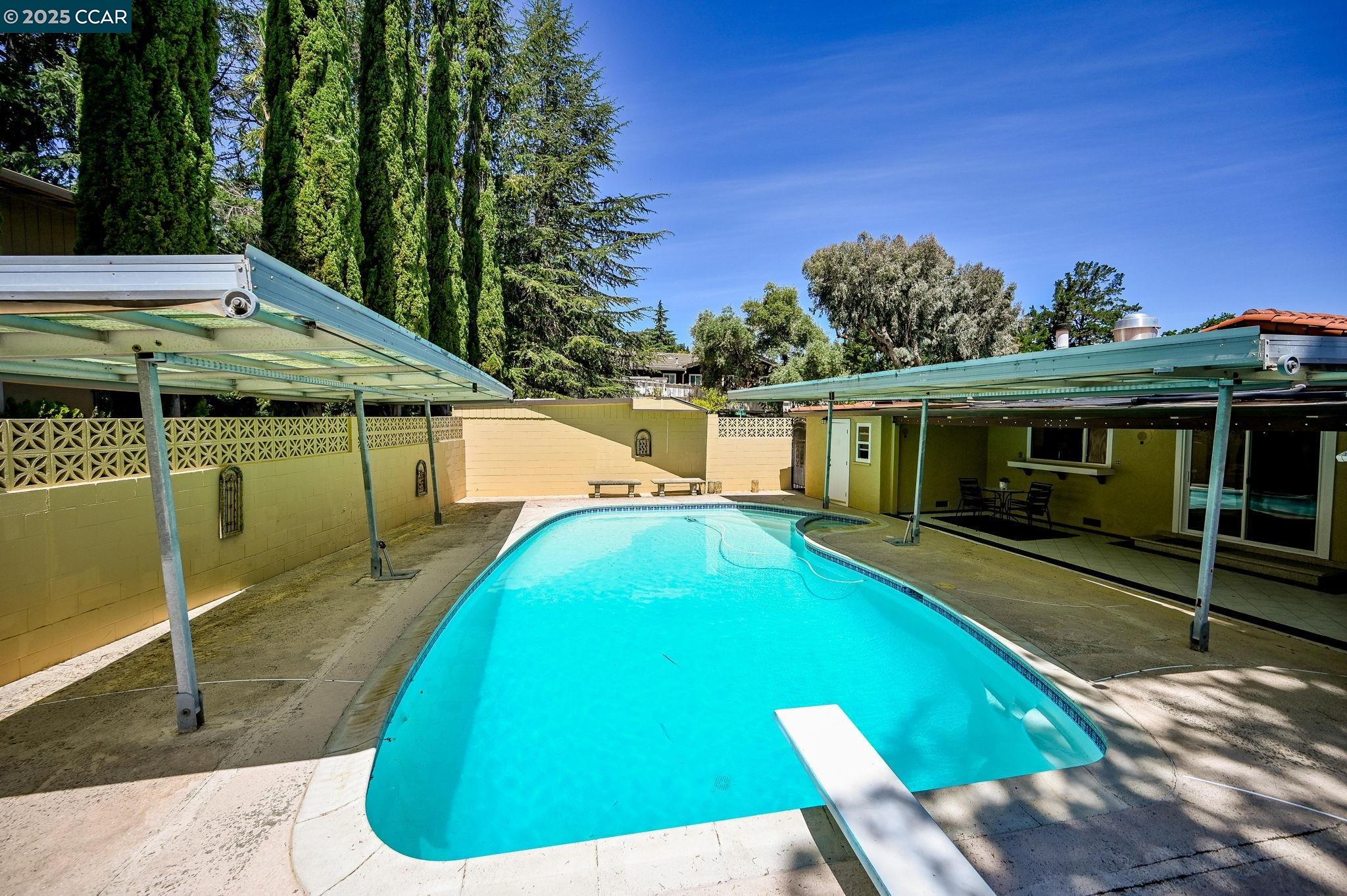 Detail Gallery Image 56 of 60 For 3698 De Rosa Ct, Concord,  CA 94518 - 6 Beds | 4/1 Baths