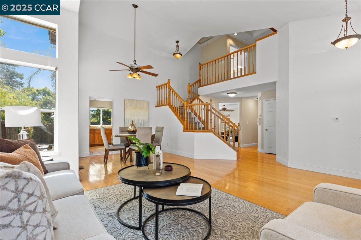 Detail Gallery Image 6 of 26 For 4129 Spaulding St, Antioch,  CA 94531 - 3 Beds | 2/1 Baths