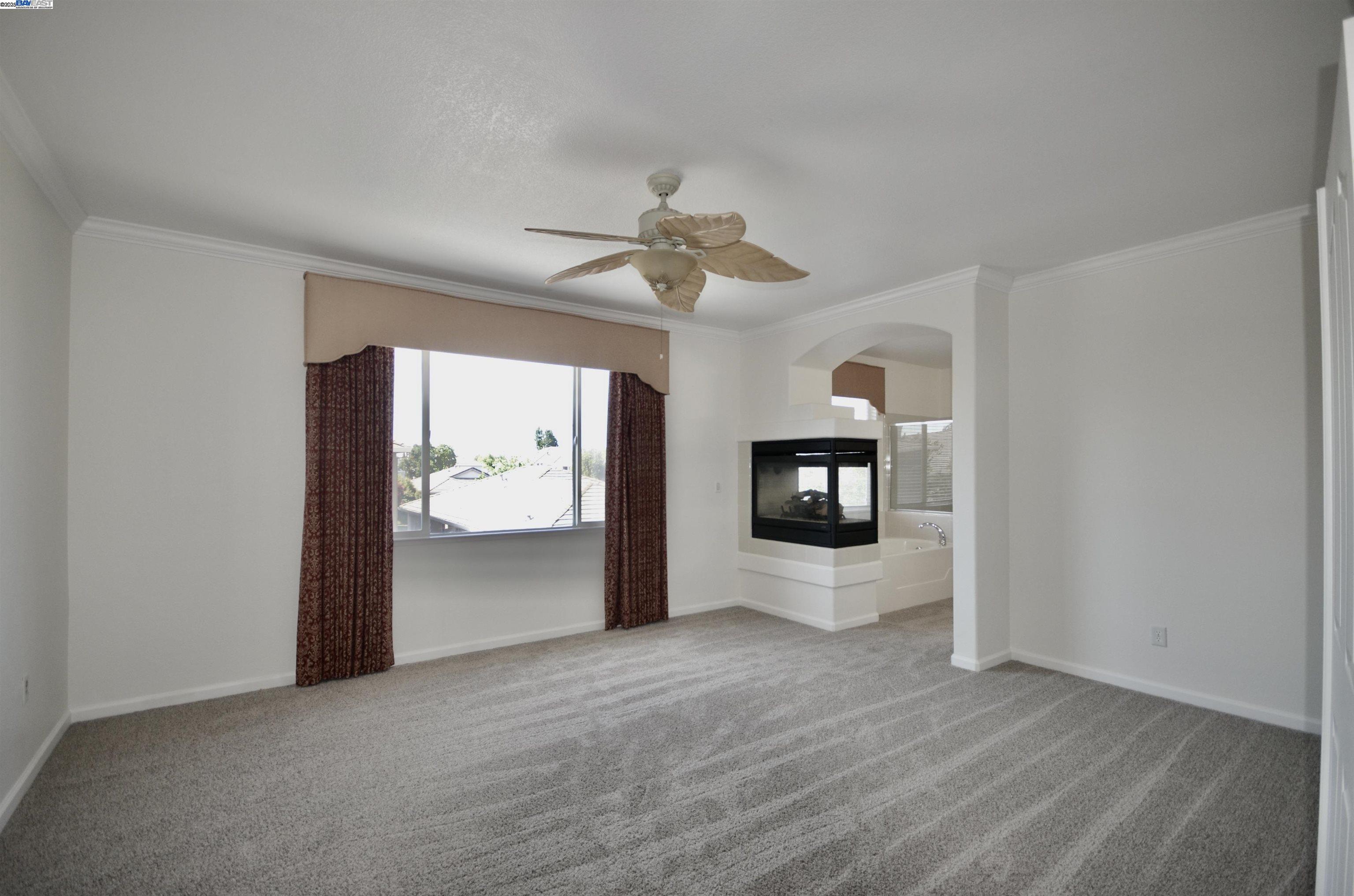 Detail Gallery Image 24 of 39 For 9416 Lyndley Plaza Way, Elk Grove,  CA 95624 - 4 Beds | 3 Baths