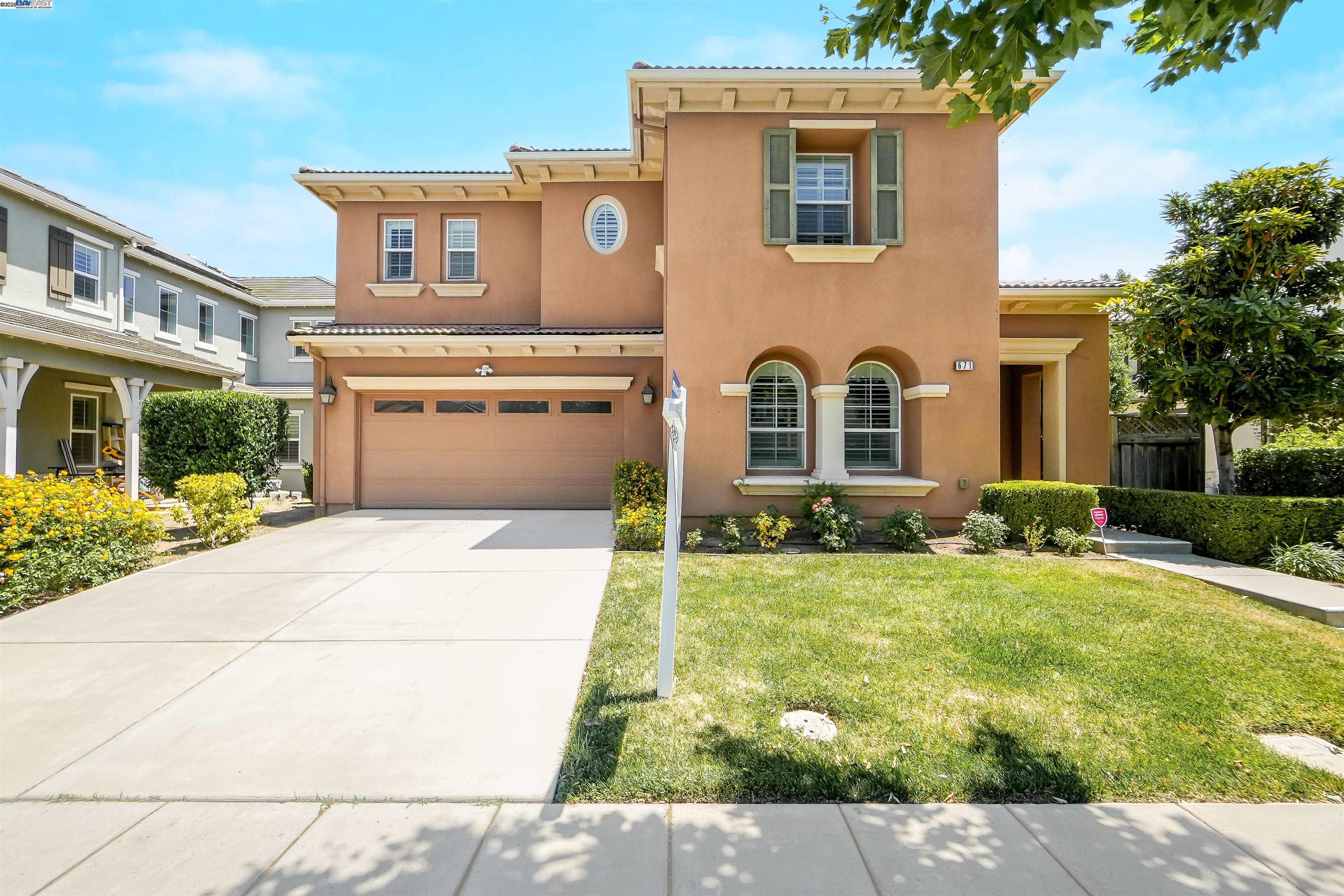Detail Gallery Image 1 of 57 For 671 W Questa Trl, Mountain House,  CA 95391 - 4 Beds | 3/1 Baths