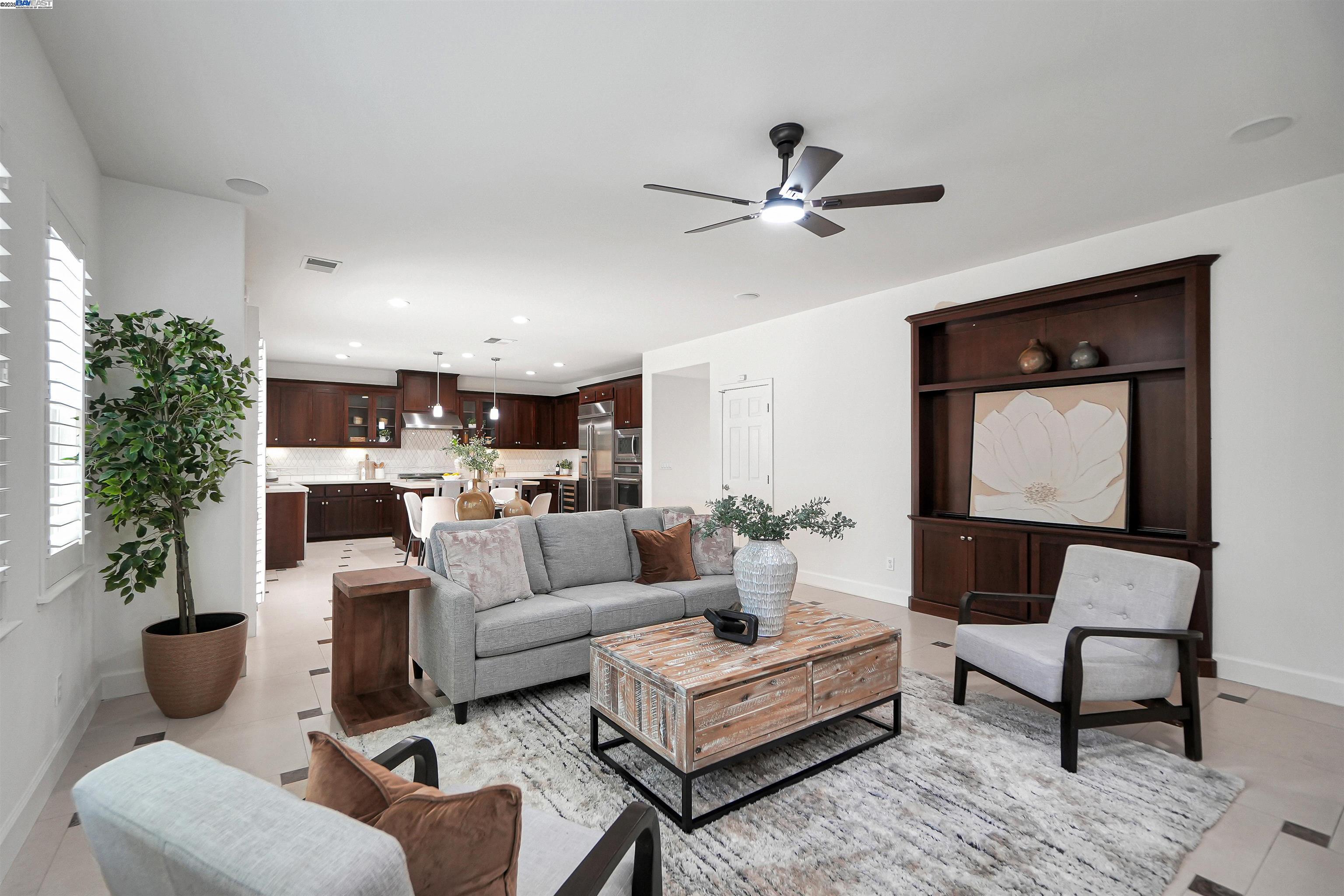 Detail Gallery Image 19 of 57 For 671 W Questa Trl, Mountain House,  CA 95391 - 4 Beds | 3/1 Baths