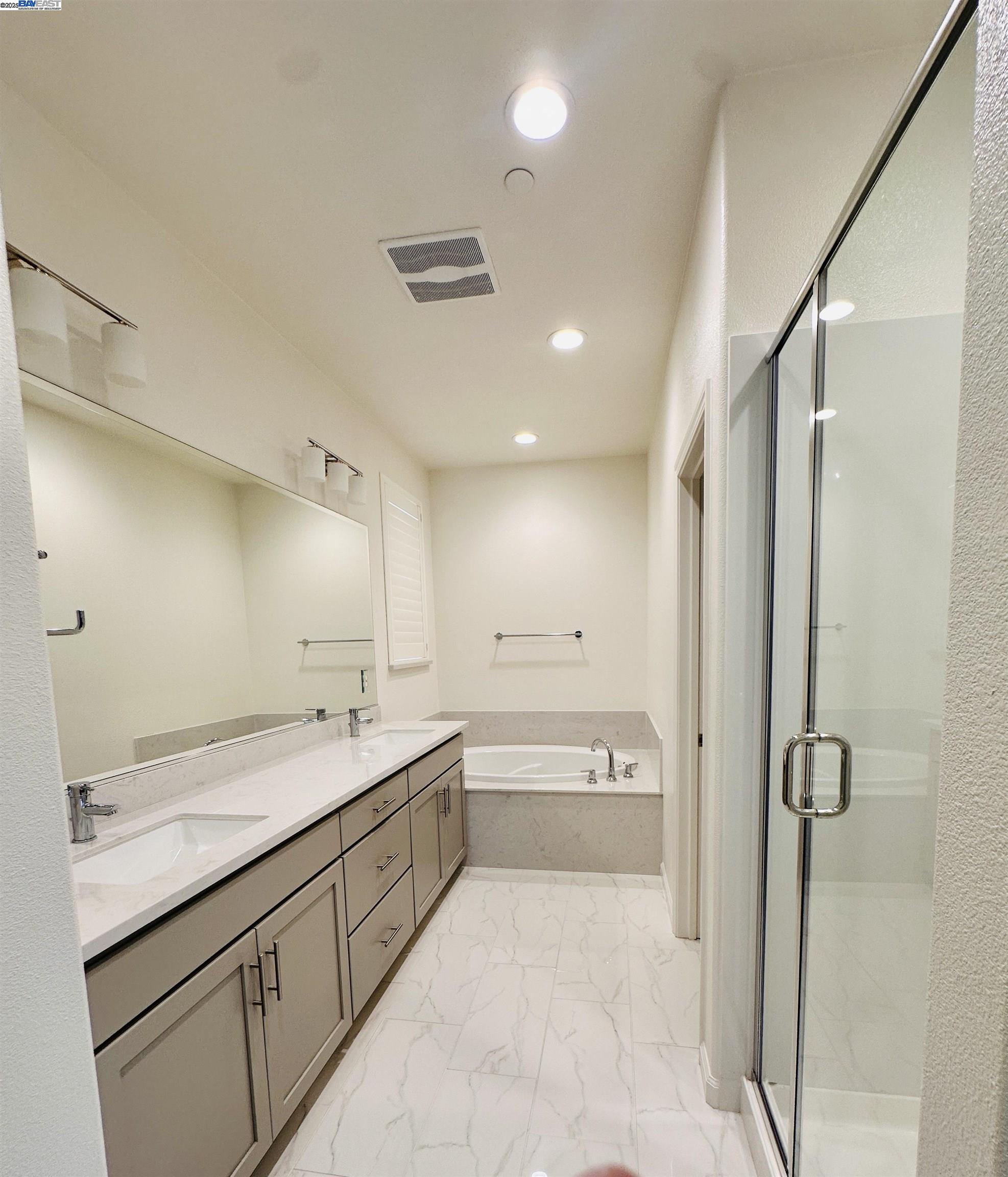 Detail Gallery Image 14 of 20 For 2829 Saltpond Cmn, Livermore,  CA 94550 - 3 Beds | 3/1 Baths