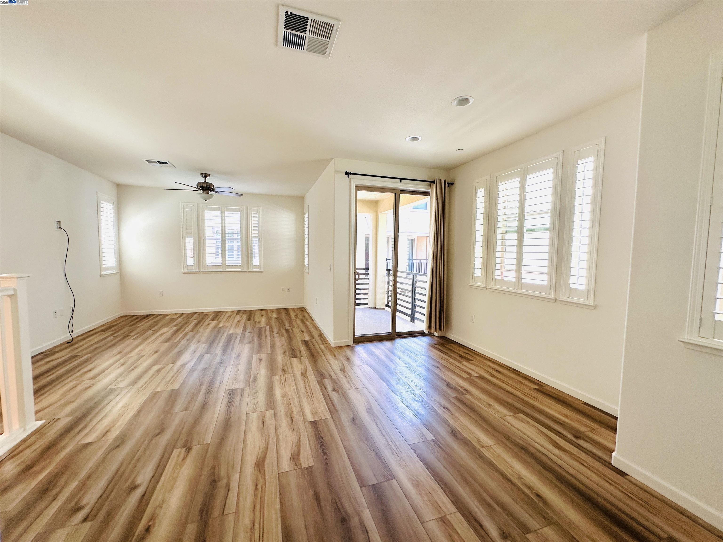Detail Gallery Image 17 of 20 For 2829 Saltpond Cmn, Livermore,  CA 94550 - 3 Beds | 3/1 Baths